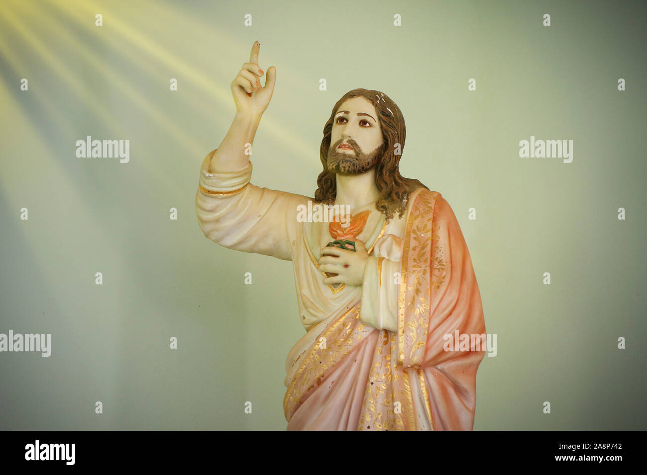 Statue représentant le sacré Cœur de Jésus Christ - symbole Catholique Banque D'Images