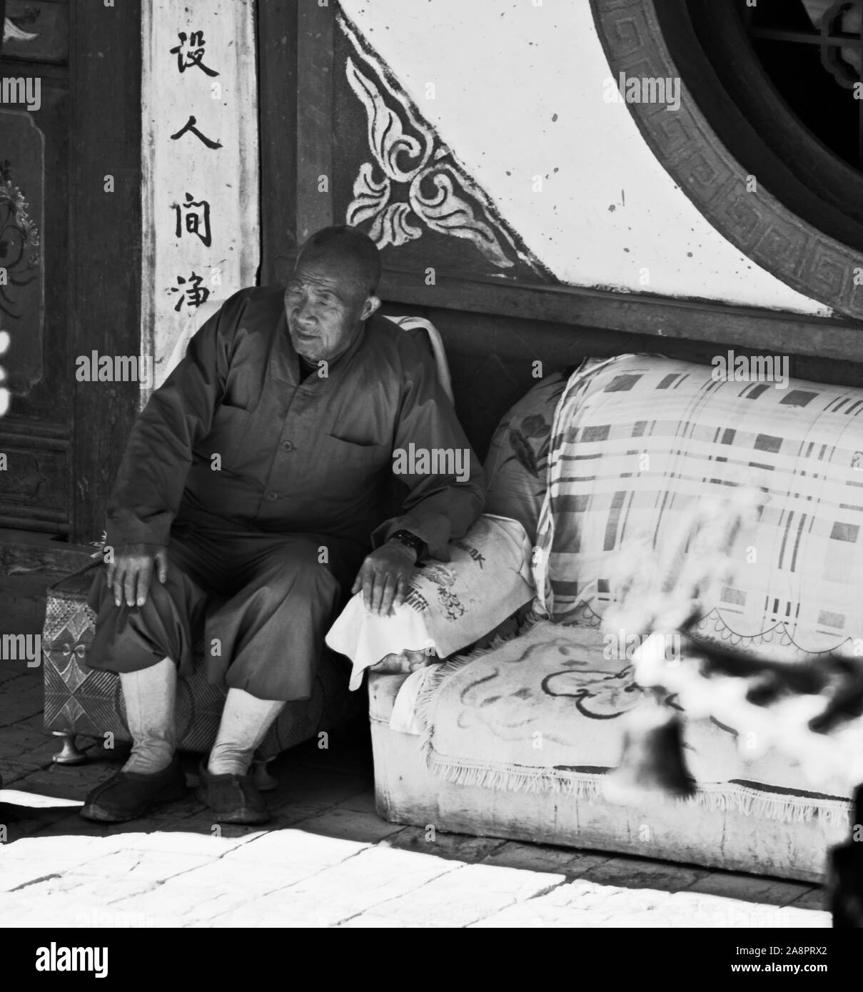 Ancien moine du monastère de Mati Xiang, Province de Gansu, Chine Banque D'Images