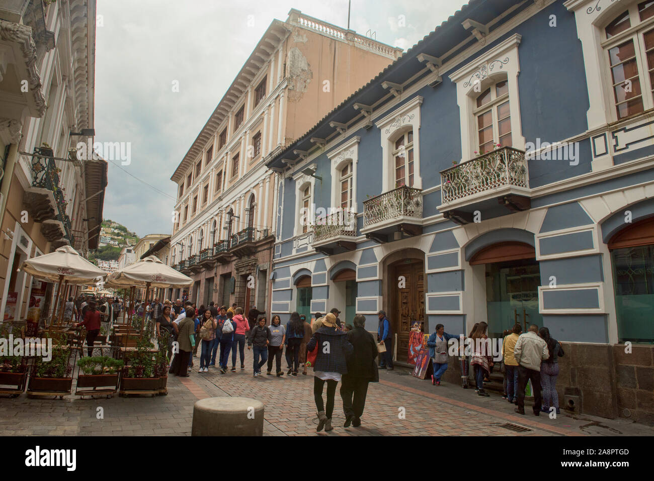 L'architecture coloniale dans la vieille ville historique de Quito, Équateur Banque D'Images