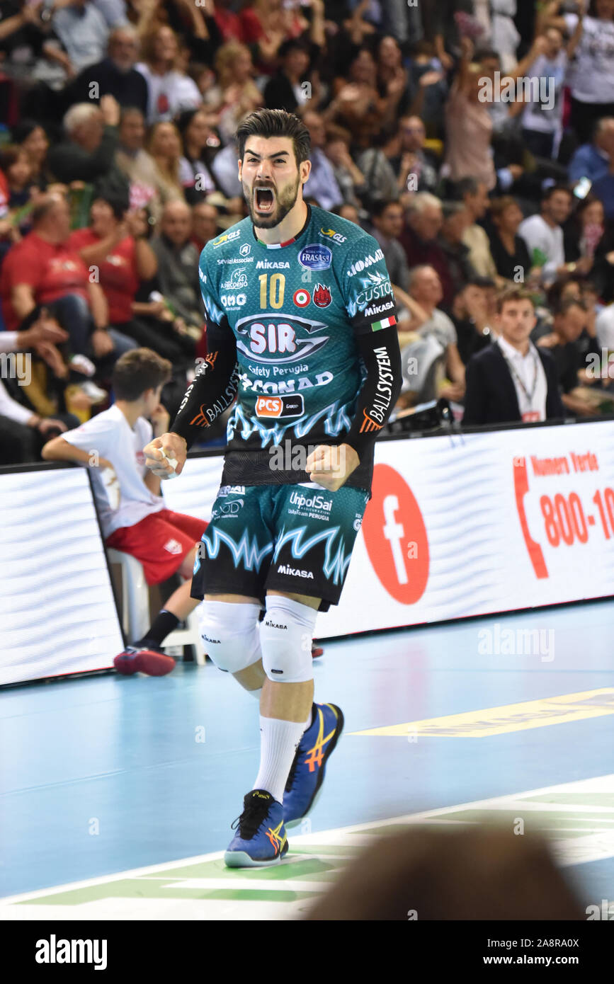 Bonheur lanza filippo ,sir safety pérouse conad) au cours Cucine Lube Civitanova vs Sir Conad Sécurité Pérouse, Civitanova, Italie, 10 novembre 2019, Volleyba Banque D'Images