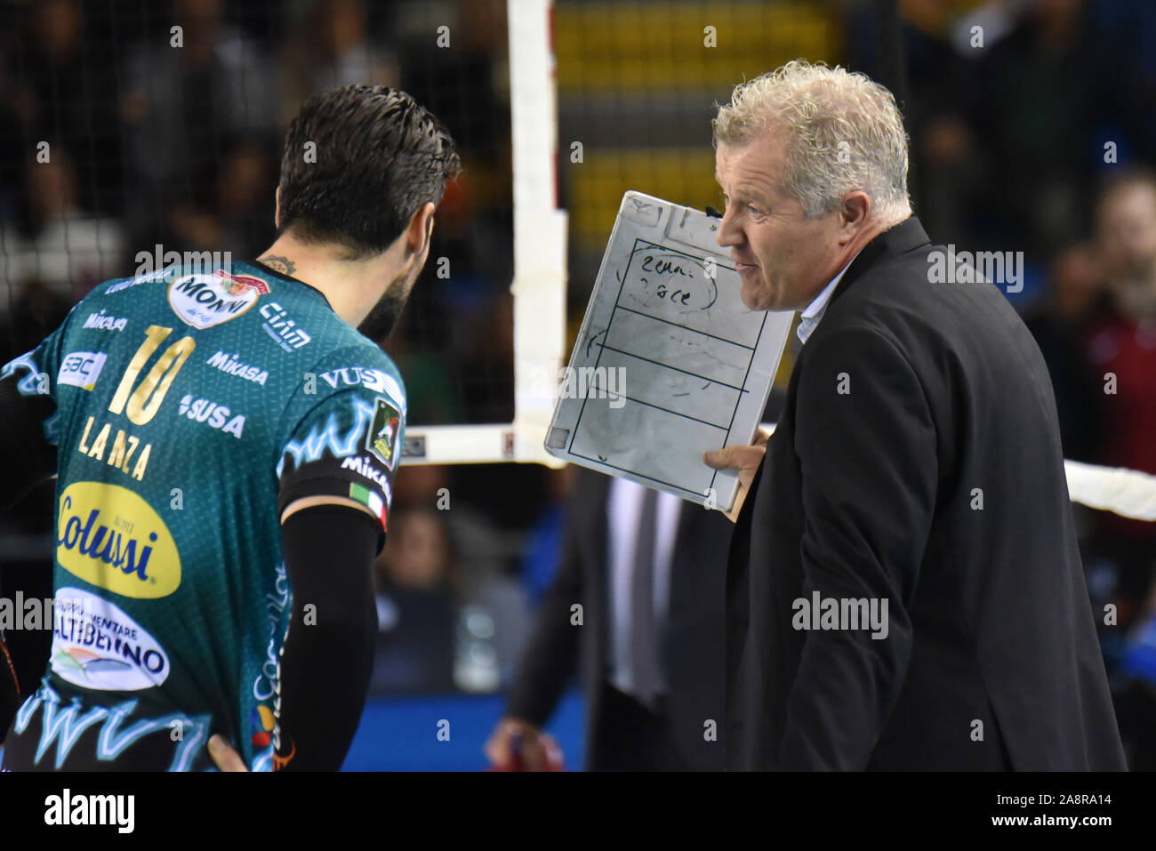 Vital heynen ,sir allenatore conad sécurité Pérouse) et lanza filippo ,sir safety pérouse conad) au cours Cucine Lube Civitanova vs Sir Conad Sécurité Pérou Banque D'Images
