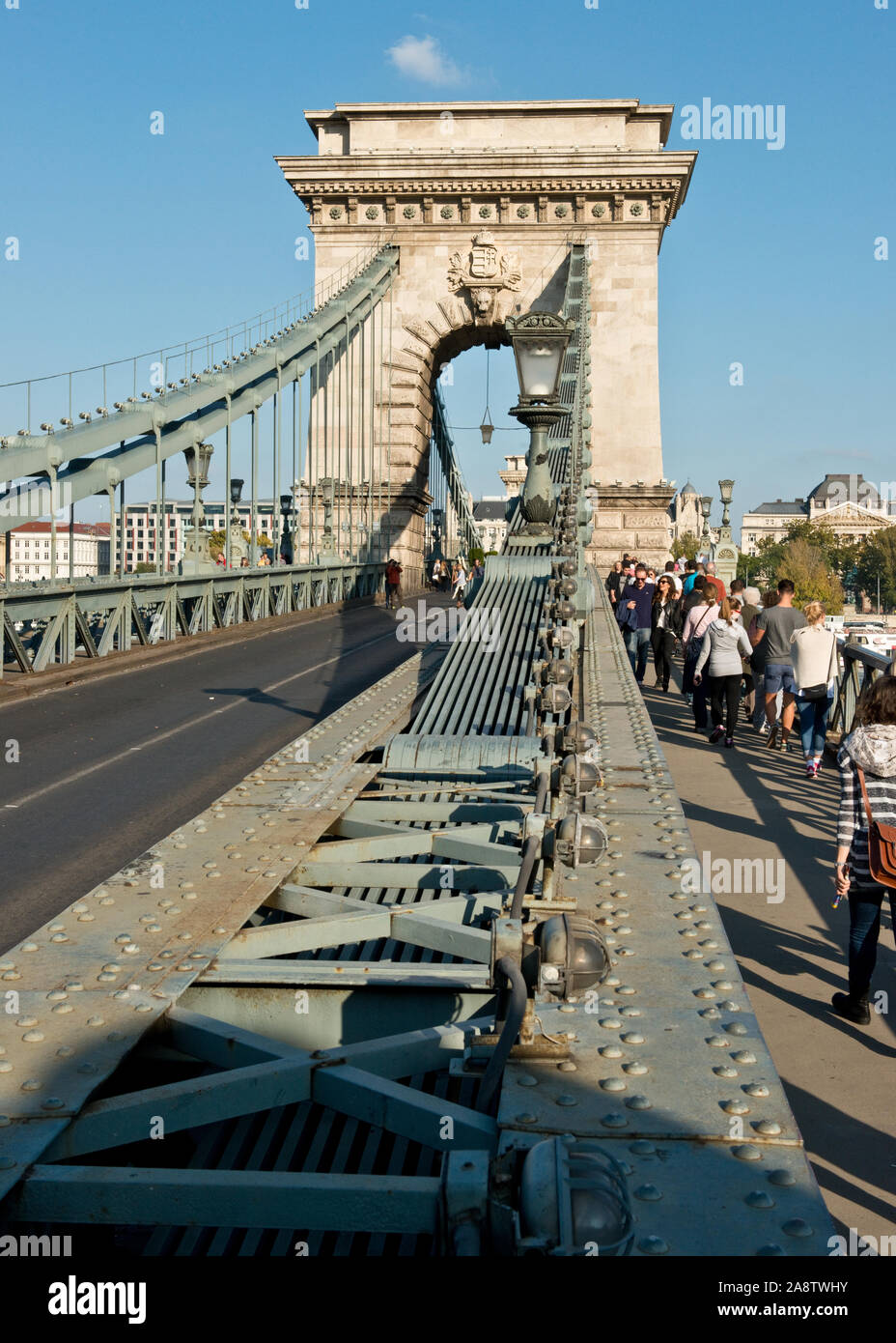 Pont des chaînes de Budapest et pont suspendu métallique Banque D'Images