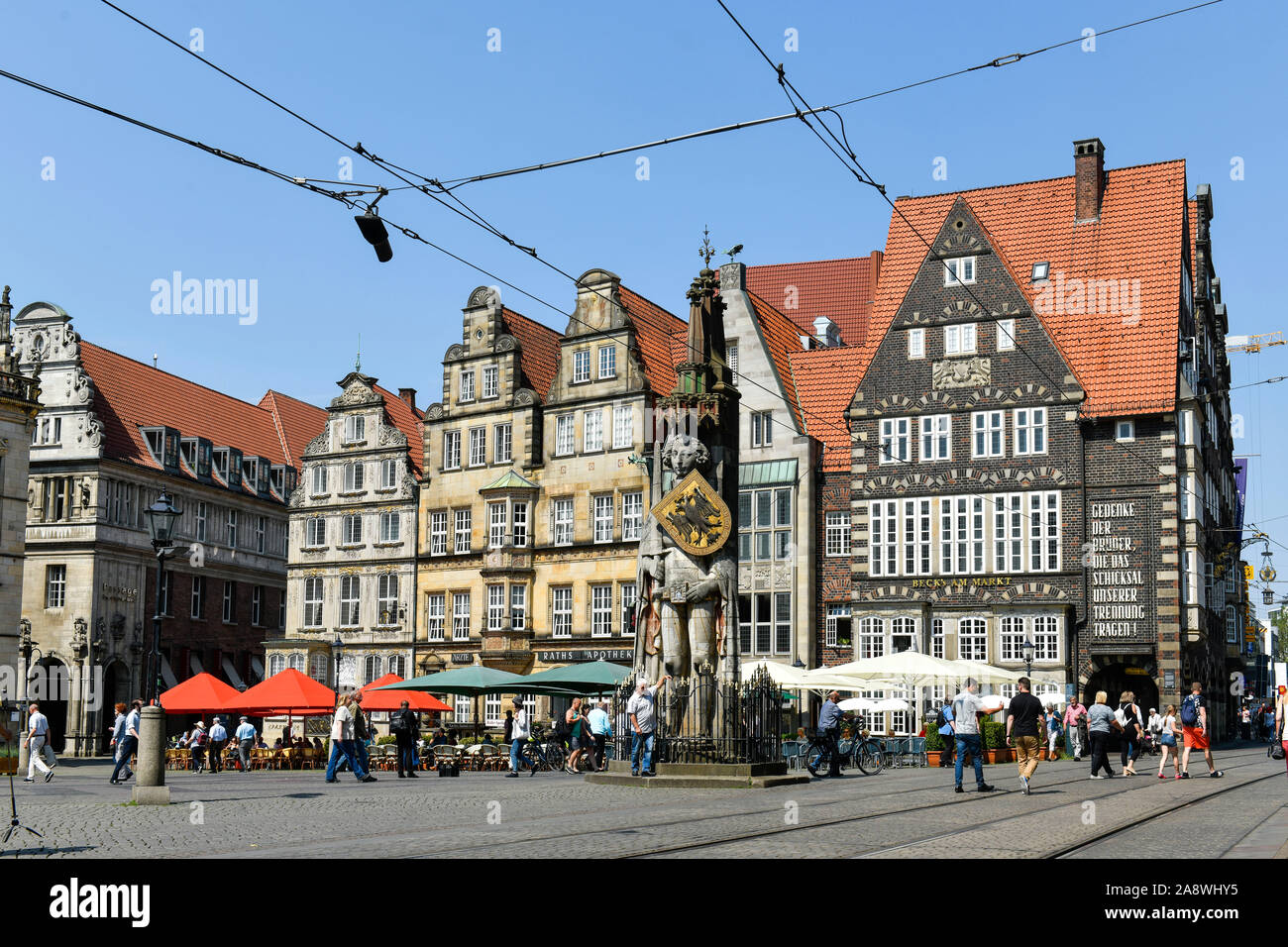Statue de Roland, Altbauten Westseite Marktplatz, Bremen, Allemagne Banque D'Images