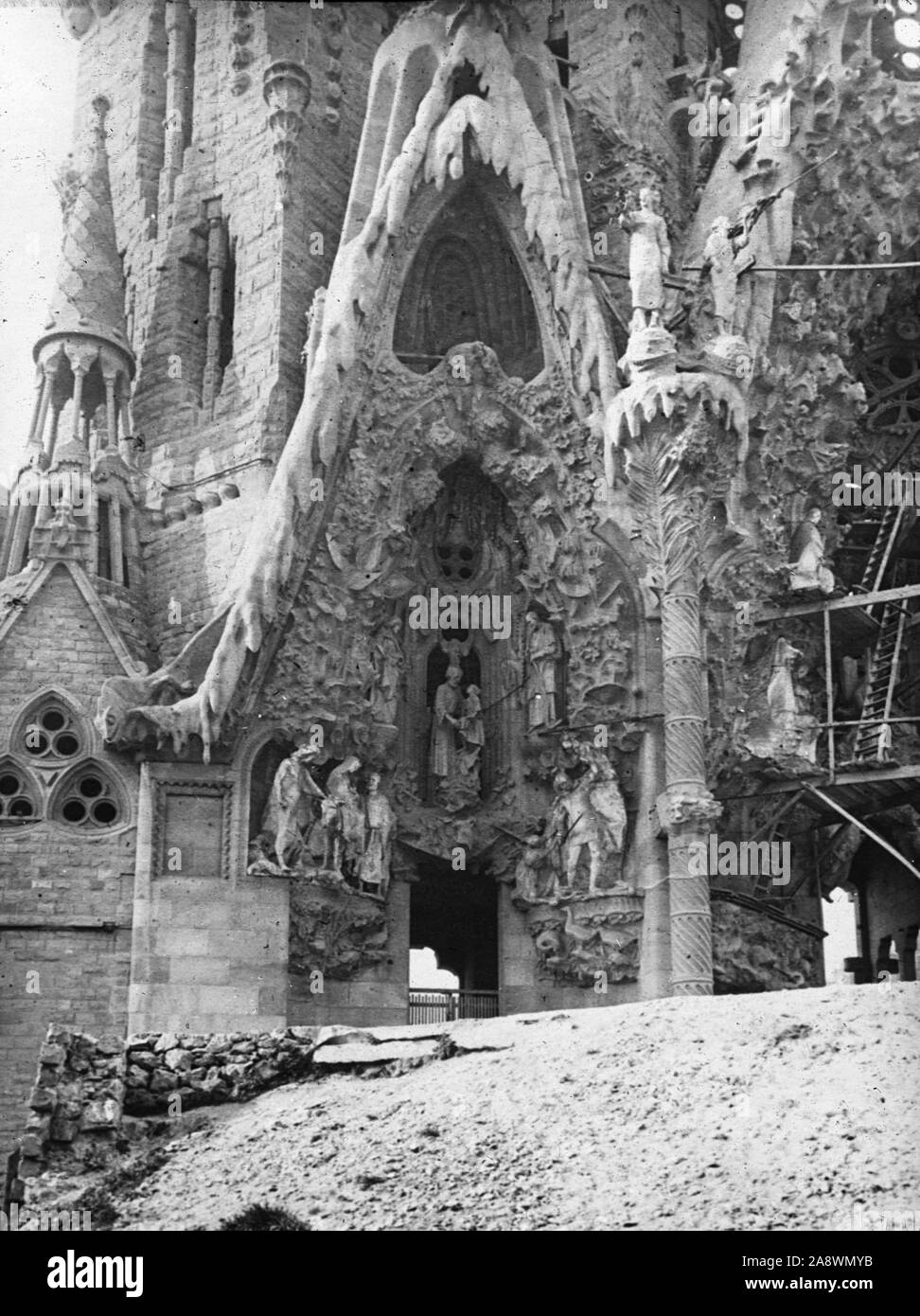 Portail de l'espoir de la Sagrada Familia, Barcelone. Banque D'Images