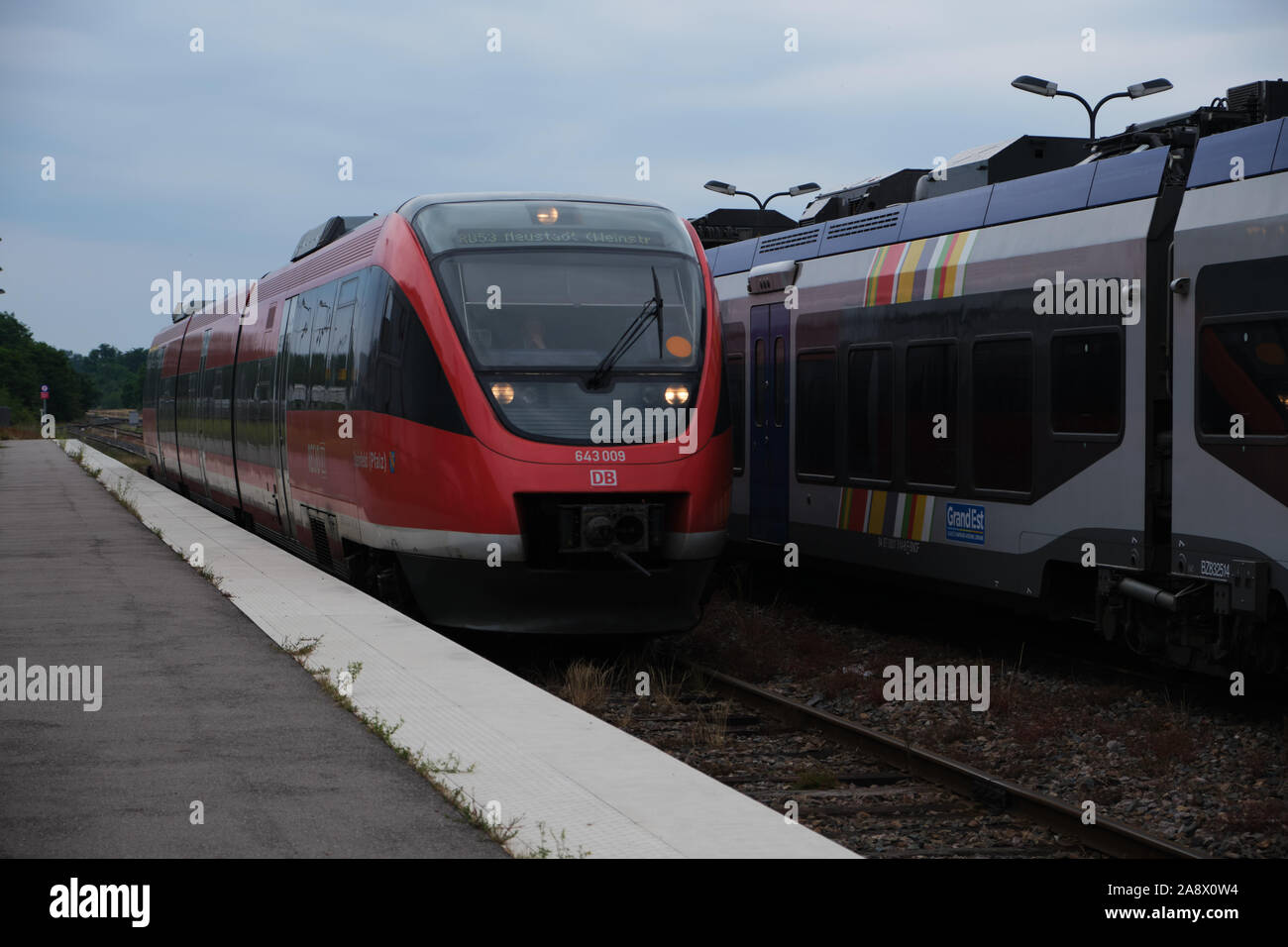 Regionalbahn Allemand Français à se joindre à TER Gare de Wissembourg Banque D'Images