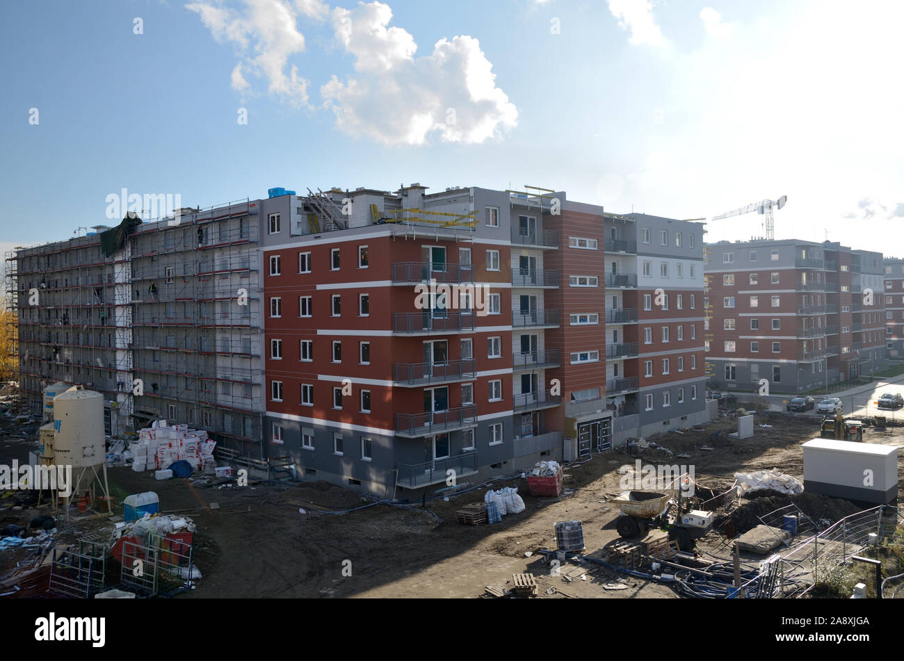 Wroclaw, Pologne 11 novembre 2019. L'immobilier est en plein essor en Pologne. Nouveaux appartements préparés par les développeurs à Czartoryskiego sur 11e rue Banque D'Images