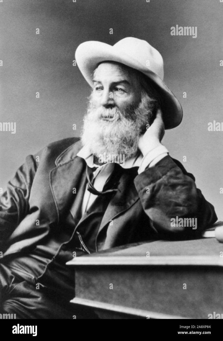 Vintage photo portrait de poète, essayiste et journaliste Walt Whitman (1819 - 1892). Circa 1871 Photo par George Frank E Pearsall. Banque D'Images