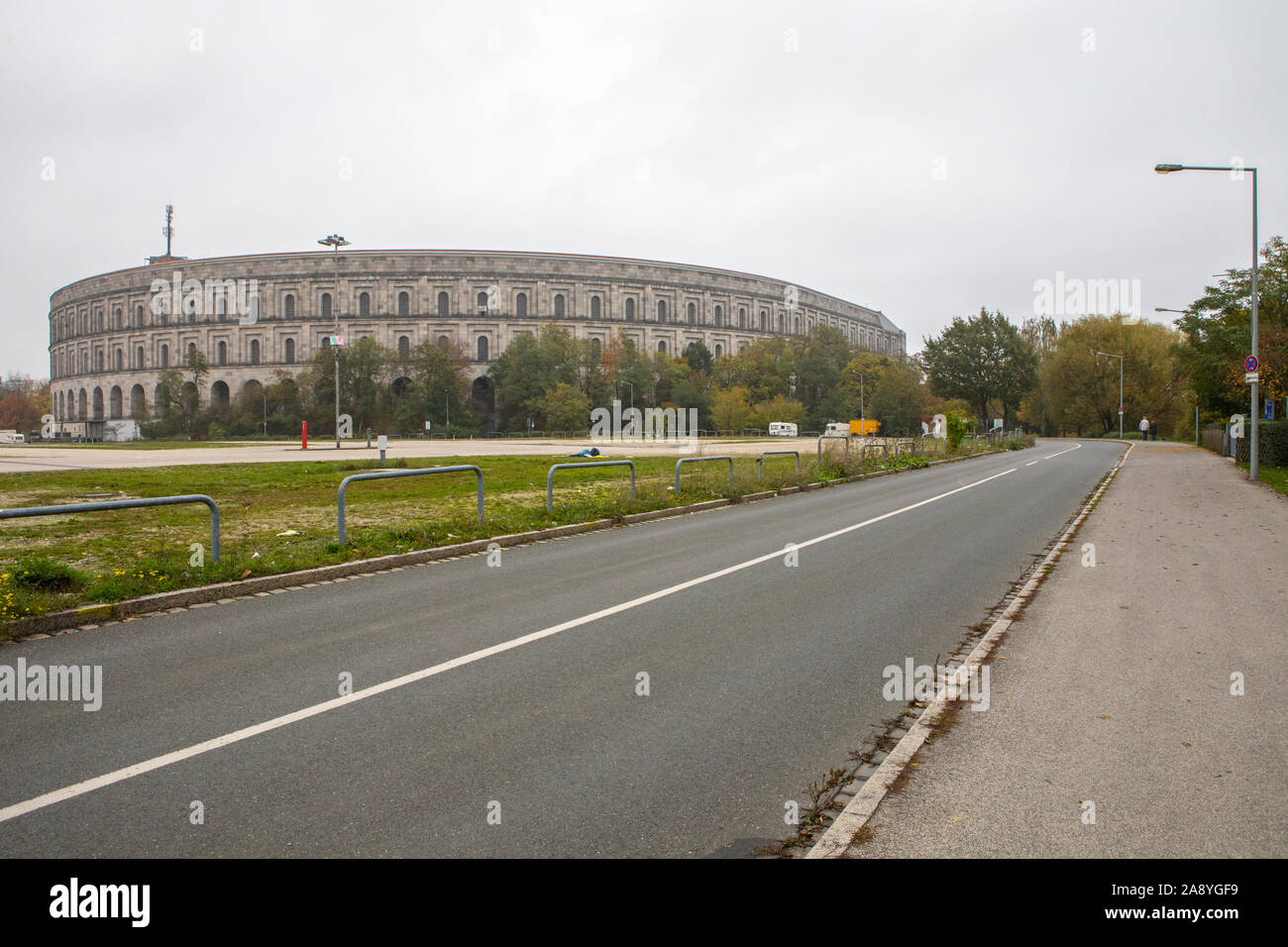 L'extérieur de Salle des Congrès - un bâtiment qui faisait partie du parti Nazi Motif de ralliement dans la ville de Nuremberg, en Allemagne. Banque D'Images