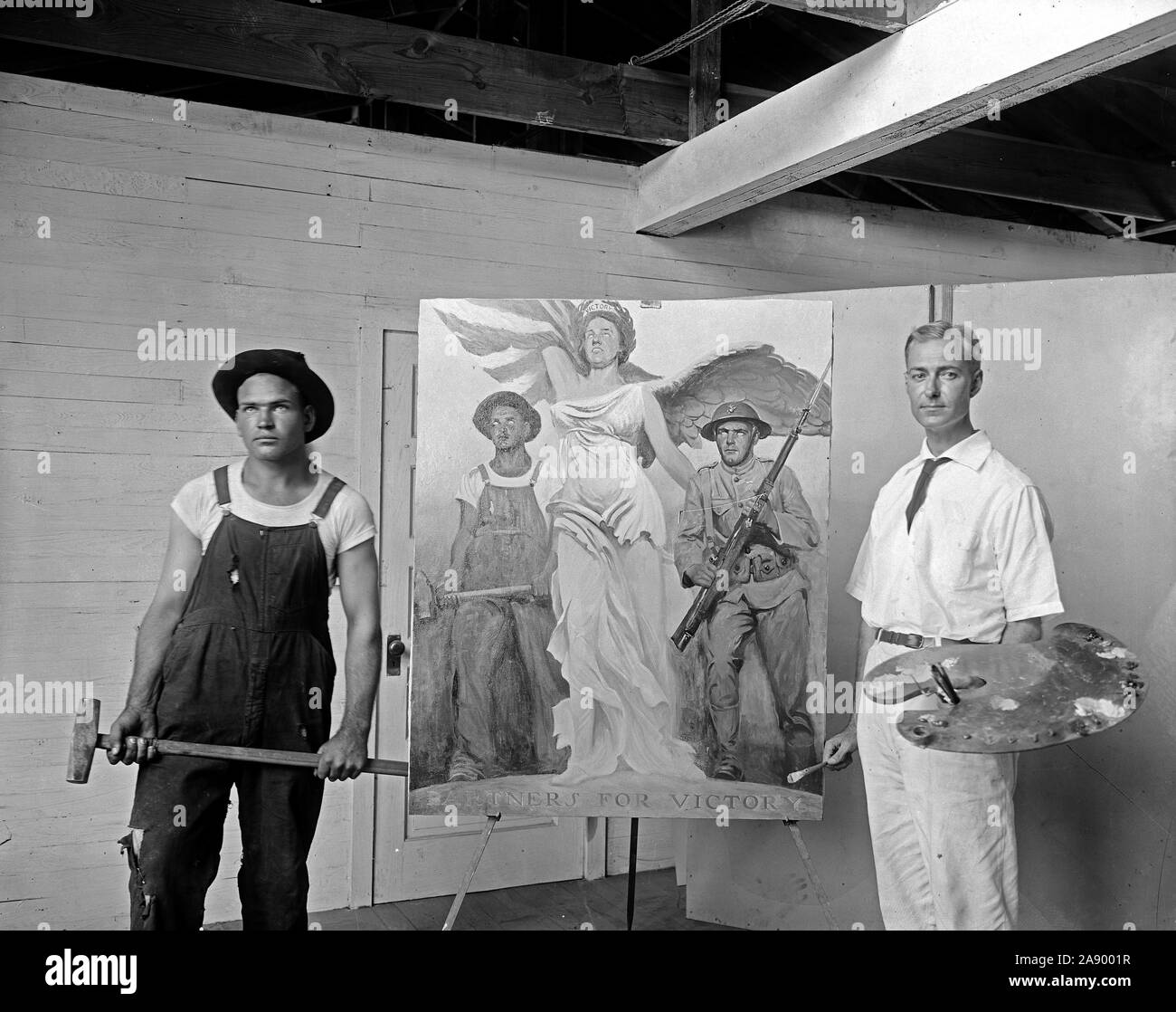 Model posing pour l'artiste pour la première guerre mondiale Poster ca. Années 1910 Banque D'Images