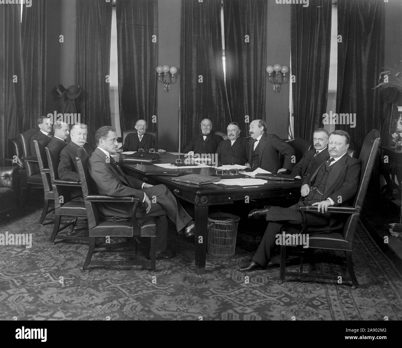 Le président Theordore Roosevelt avec son cabinet ca. 1901-1909 Banque D'Images