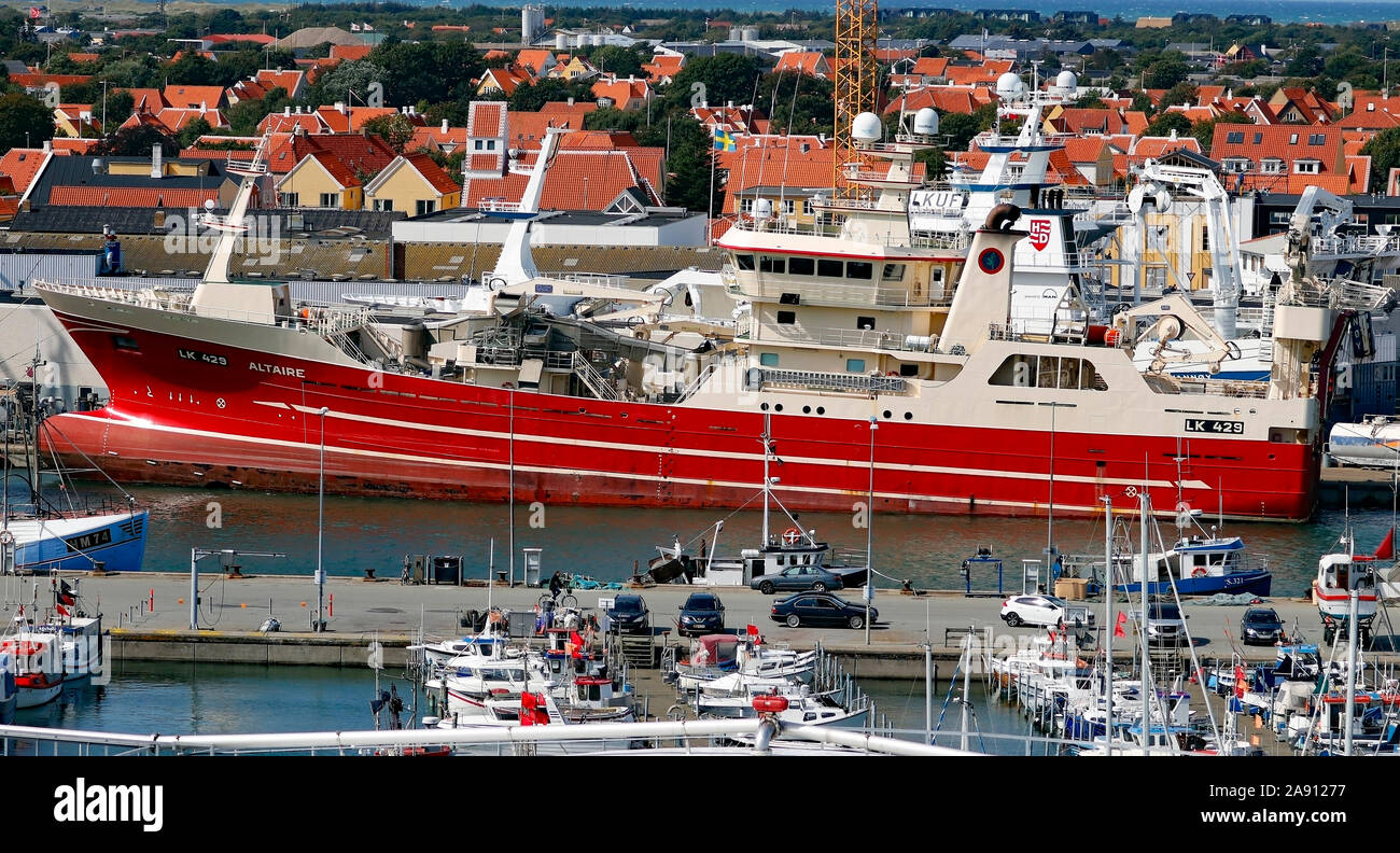 Chalutier de haute mer, amarré dans le port de Skagen, Danemark. Banque D'Images