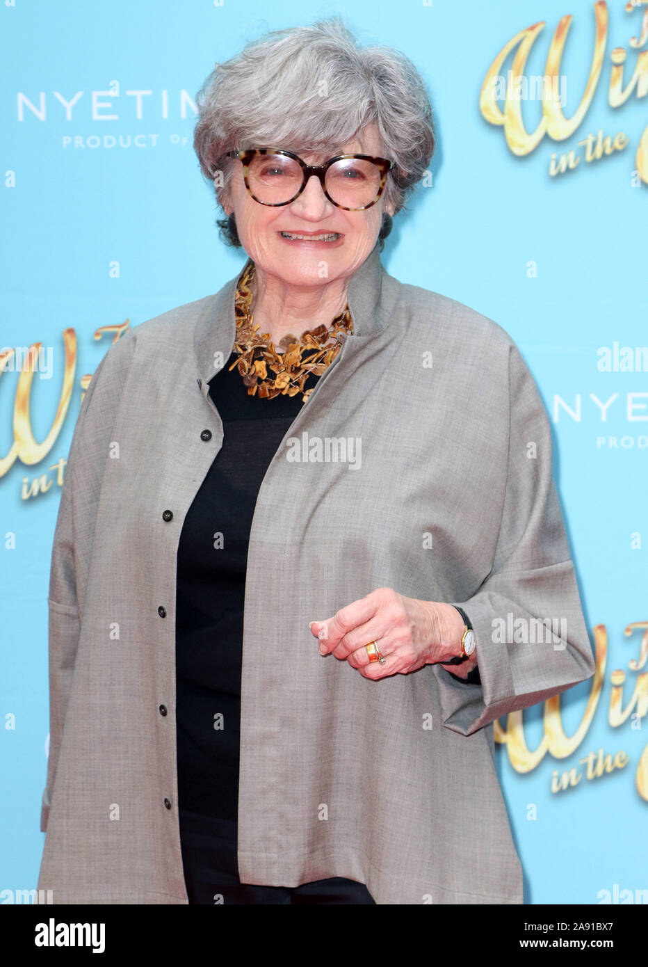 29 juin 2017 - Londres, Angleterre, Royaume-Uni - Gala musical « The Wind in the Willows », Londres Palladium photo shows: Julia McKenzie Banque D'Images