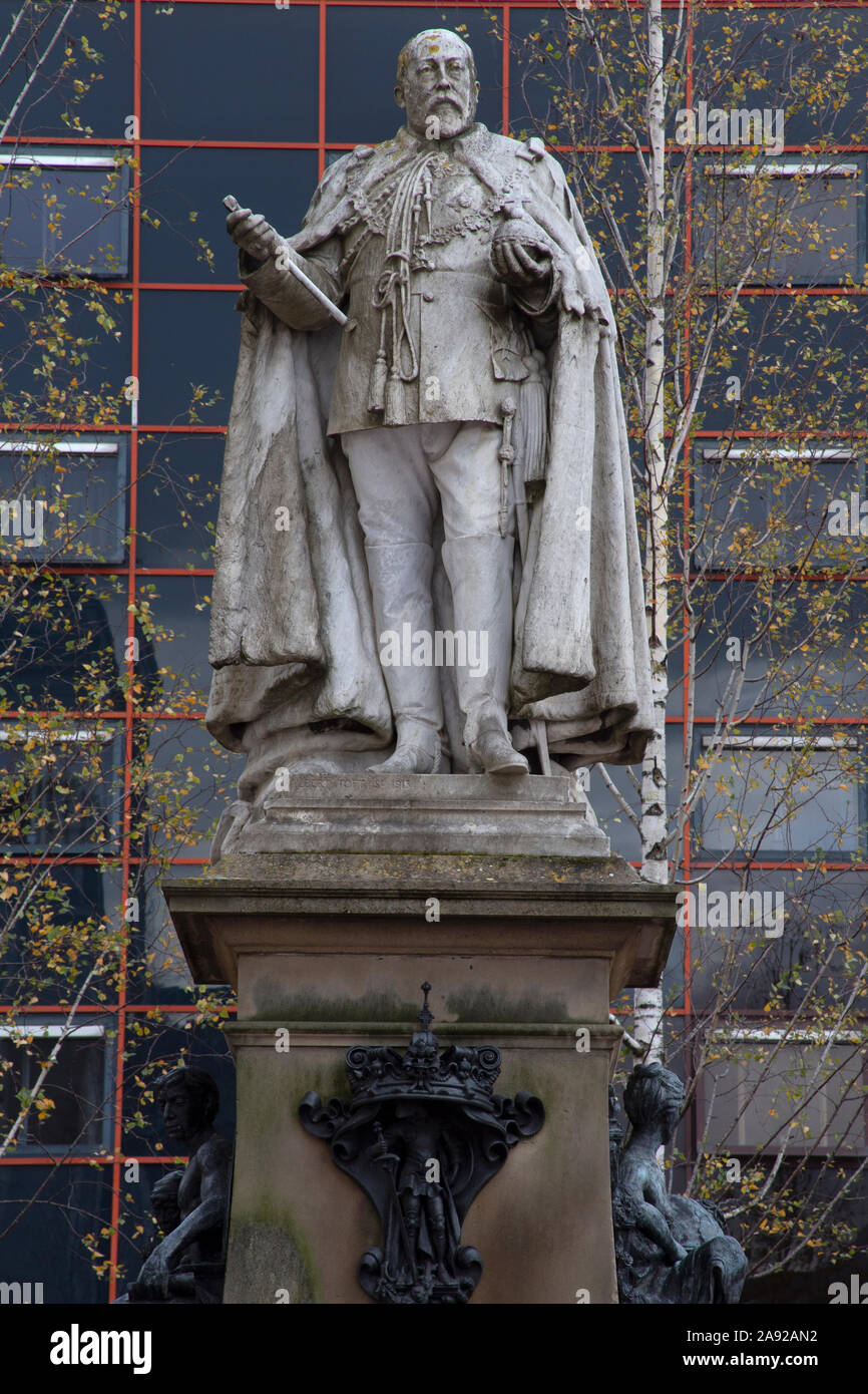 King Edward VII Memorial statue, Centenary Square, Birmingham, Angleterre, RU Banque D'Images