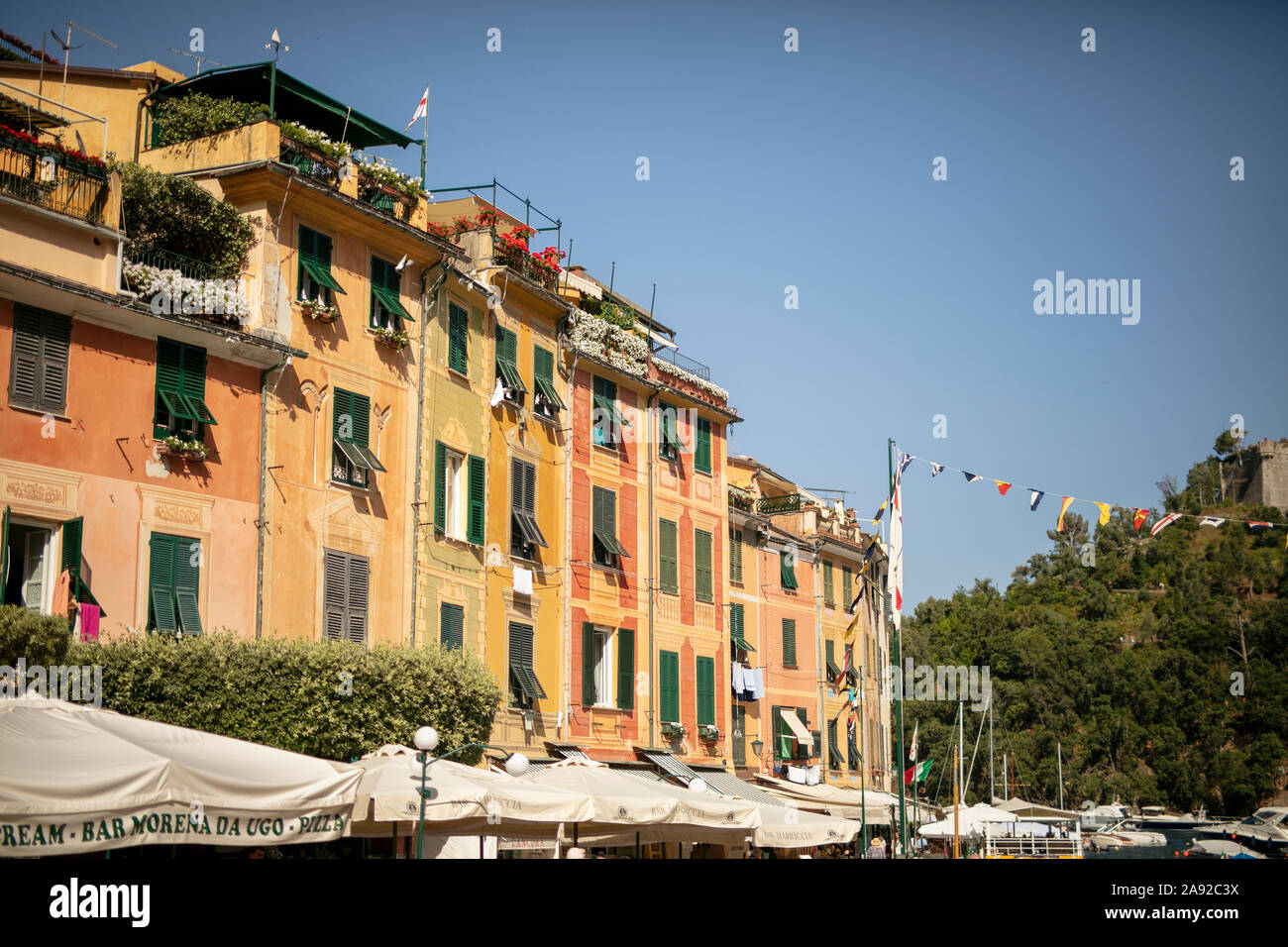 Les bâtiments avec charpente Banque D'Images