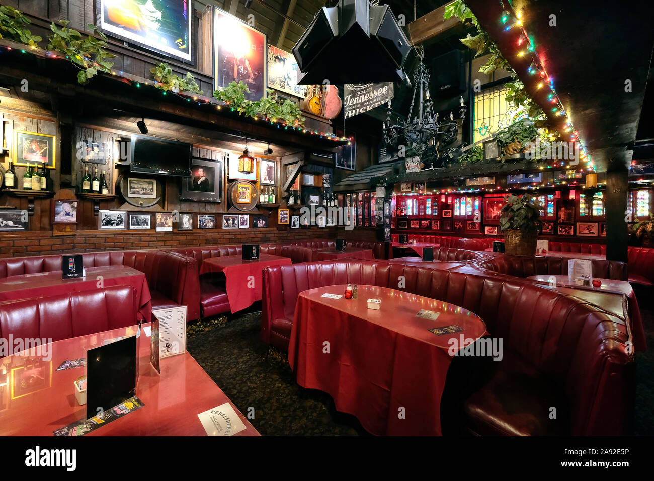 Rainbow Bar and Grill, restaurant et bar légendaire sur le Sunset Strip à West Hollywood. Accueil du regretté Motoerhead frontman Lemmy Kilmister Banque D'Images