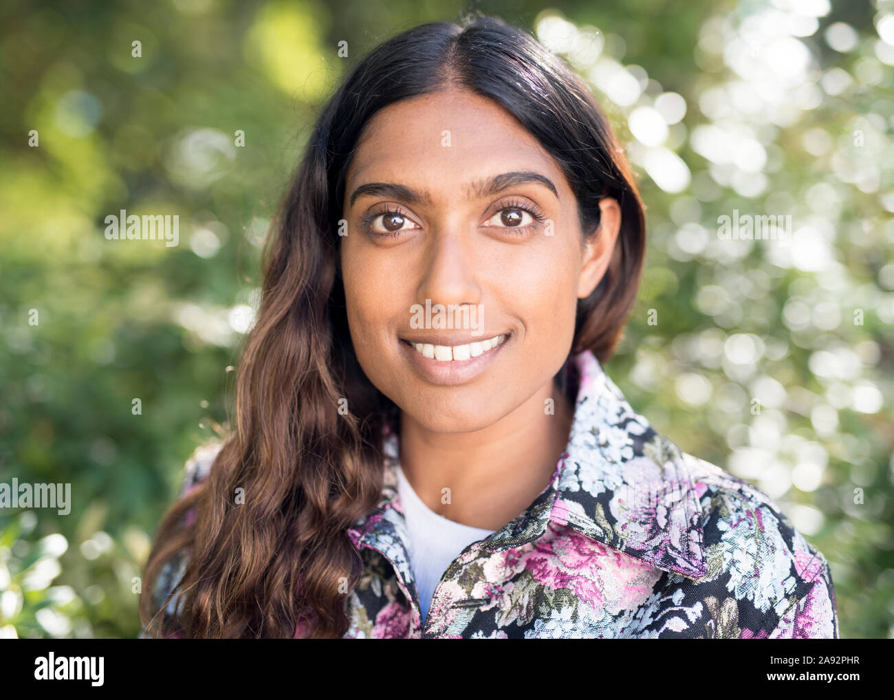 Portrait de jeune femme Banque D'Images