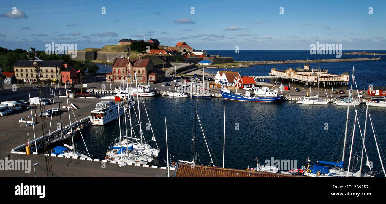 Le port, avec la forteresse de Varberg, dans la ville de Helsingborg. Jeppe Photo Gustafsson Banque D'Images