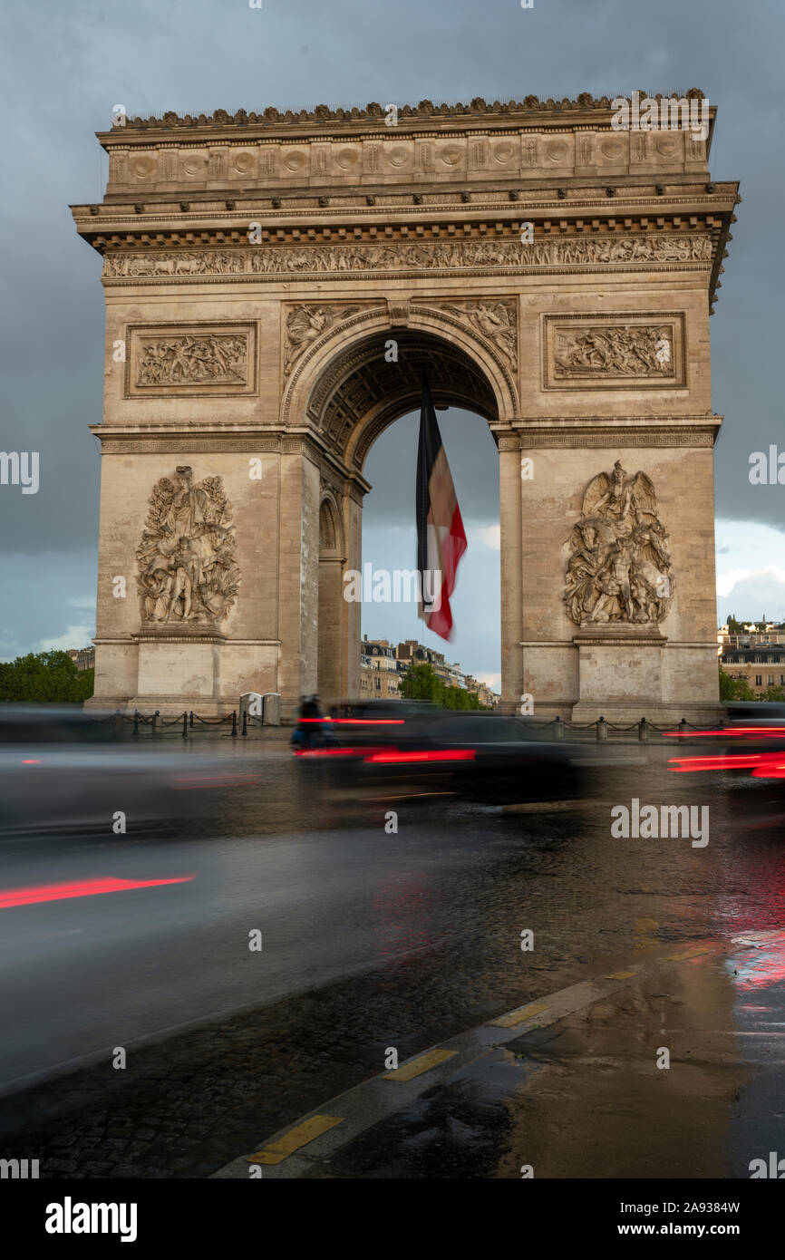 Vue sur l'Arc de Triomphe, Paris, France Banque D'Images