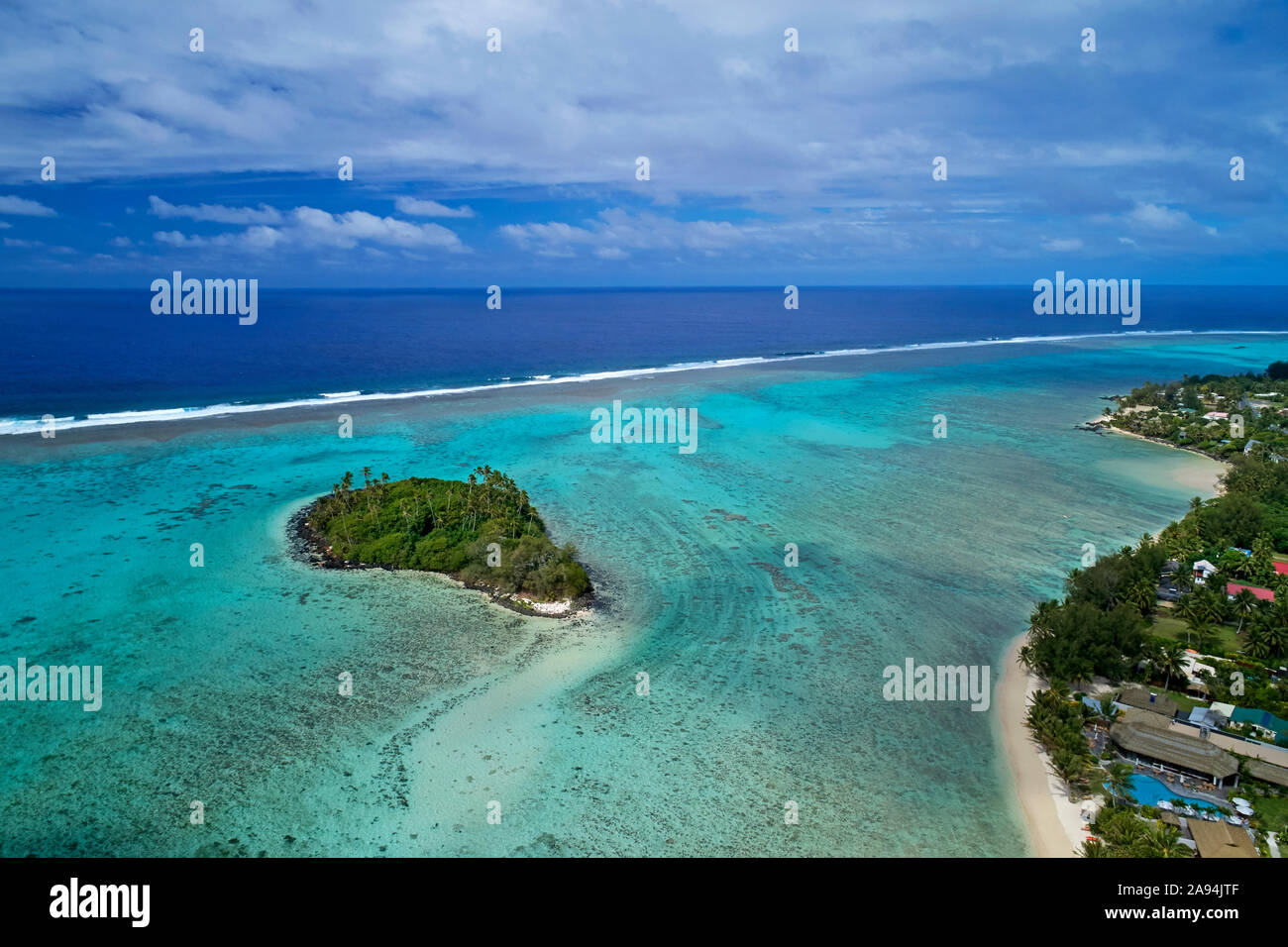 Taakoka Island, Muri Lagoon, Rarotonga, îles Cook, Pacifique Sud - Antenne de drone Banque D'Images