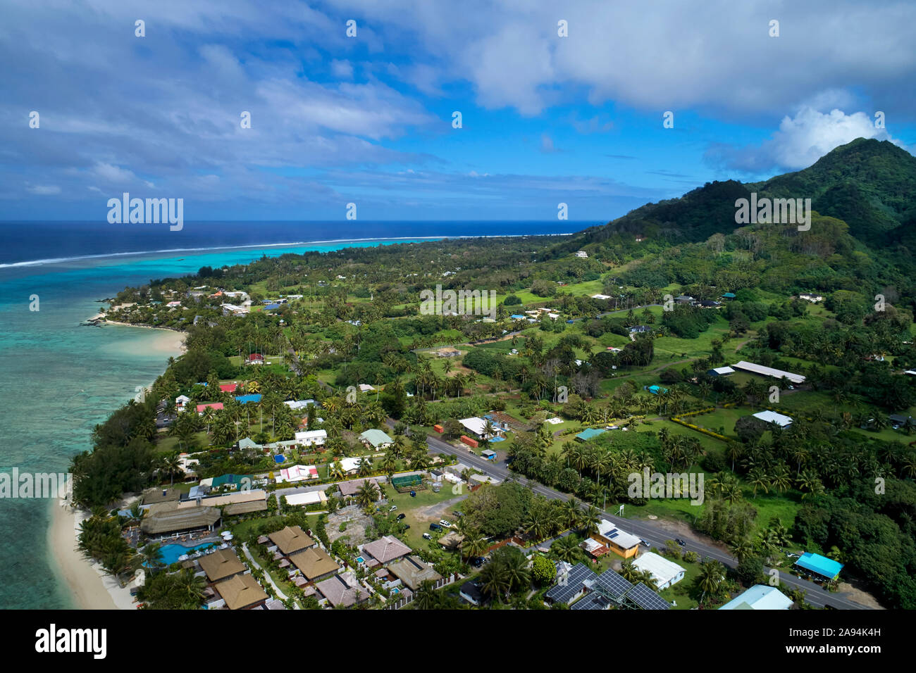 Nautilus Resort, Muri Lagoon, Rarotonga, îles Cook, Pacifique Sud - Antenne de drone Banque D'Images
