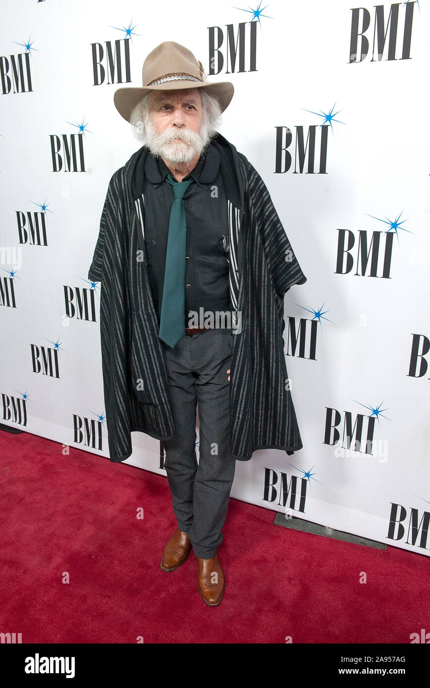 12 novembre 2019 - Nashville, Tennessee, USA - Musicien BOB WEIR du Grateful Dead assiste à la 67e Prix annuel pays IMC IMC à l'immeuble situé à Nashville. Copyright 2019 Jason Moore. (Crédit Image : © Jason Moore/Zuma sur le fil) Banque D'Images