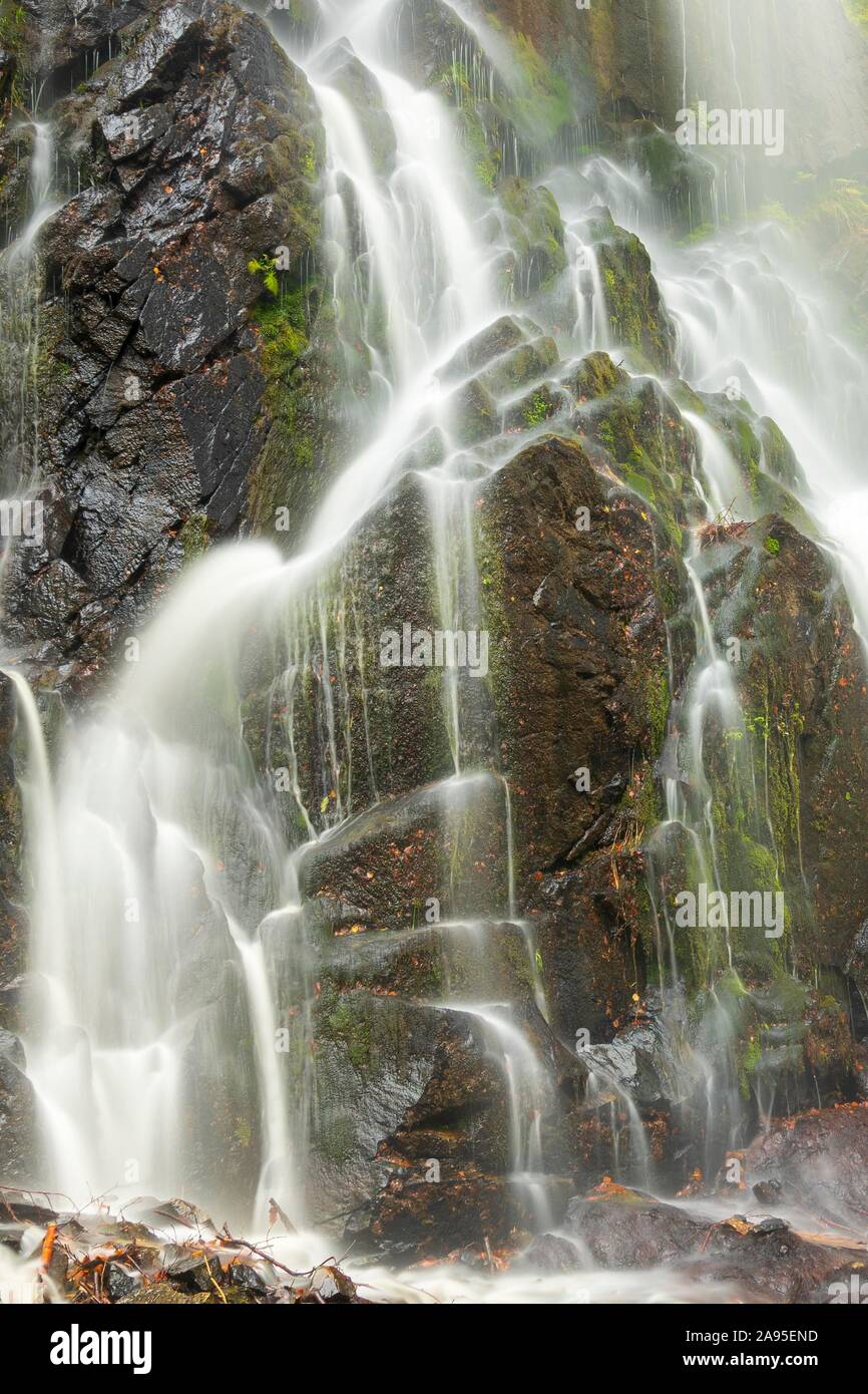 Cascade de Graben 15, Bad Harzburg, Basse-Saxe, Allemagne Banque D'Images Cascade de Graben 15, Bad Harzburg, Basse-Saxe, Allemagne Banque D'Images
