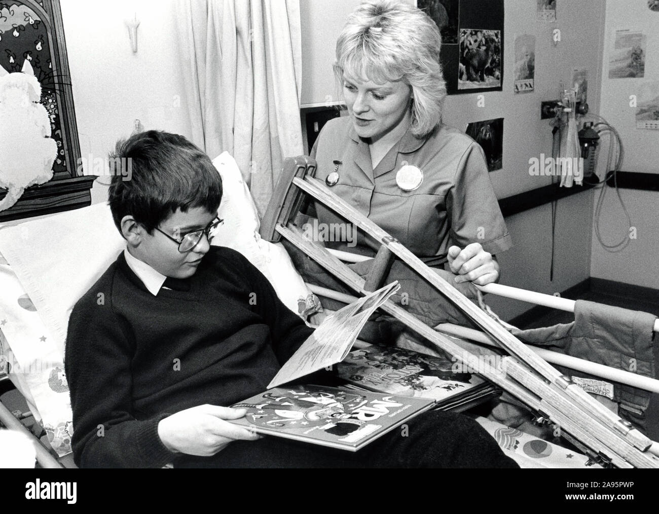 Salle commune des enfants, Queen's Medical Center, Nottingham (Angleterre) Mars 1989 Banque D'Images