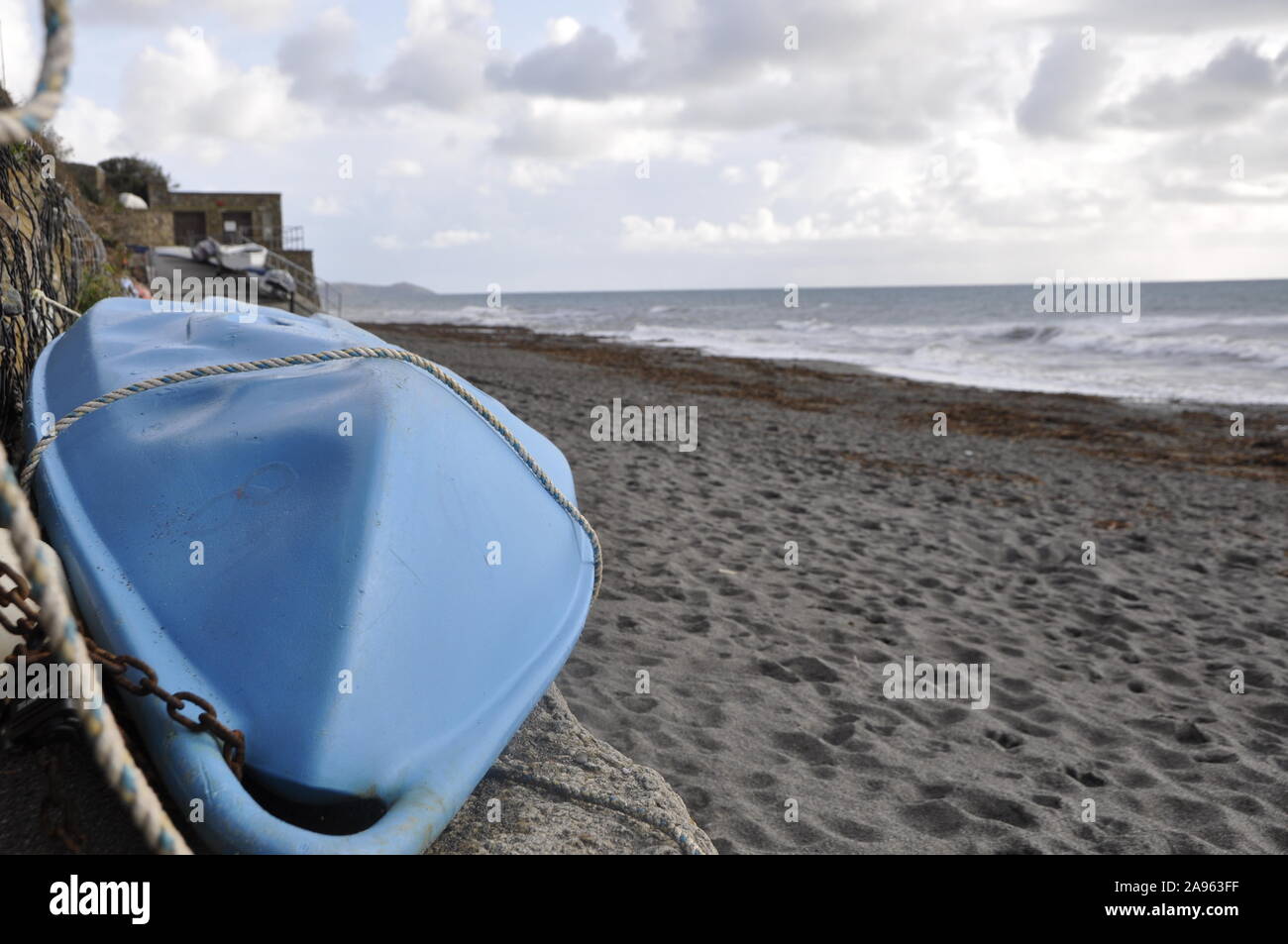 Kayak sur la plage Banque D'Images