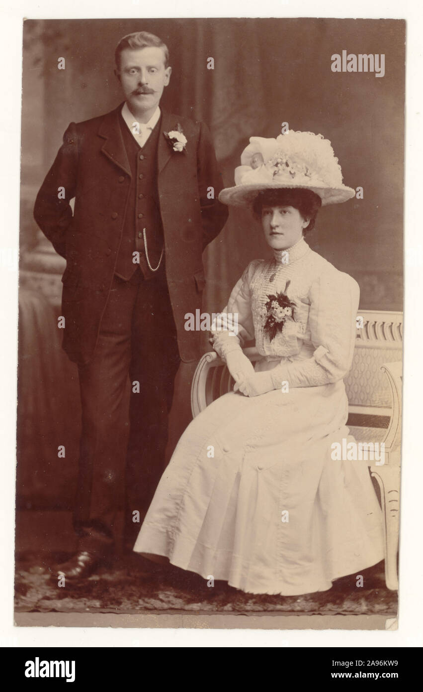 Portrait de mariage début des années 1900 Banque de photographies et  d'images à haute résolution - Alamy