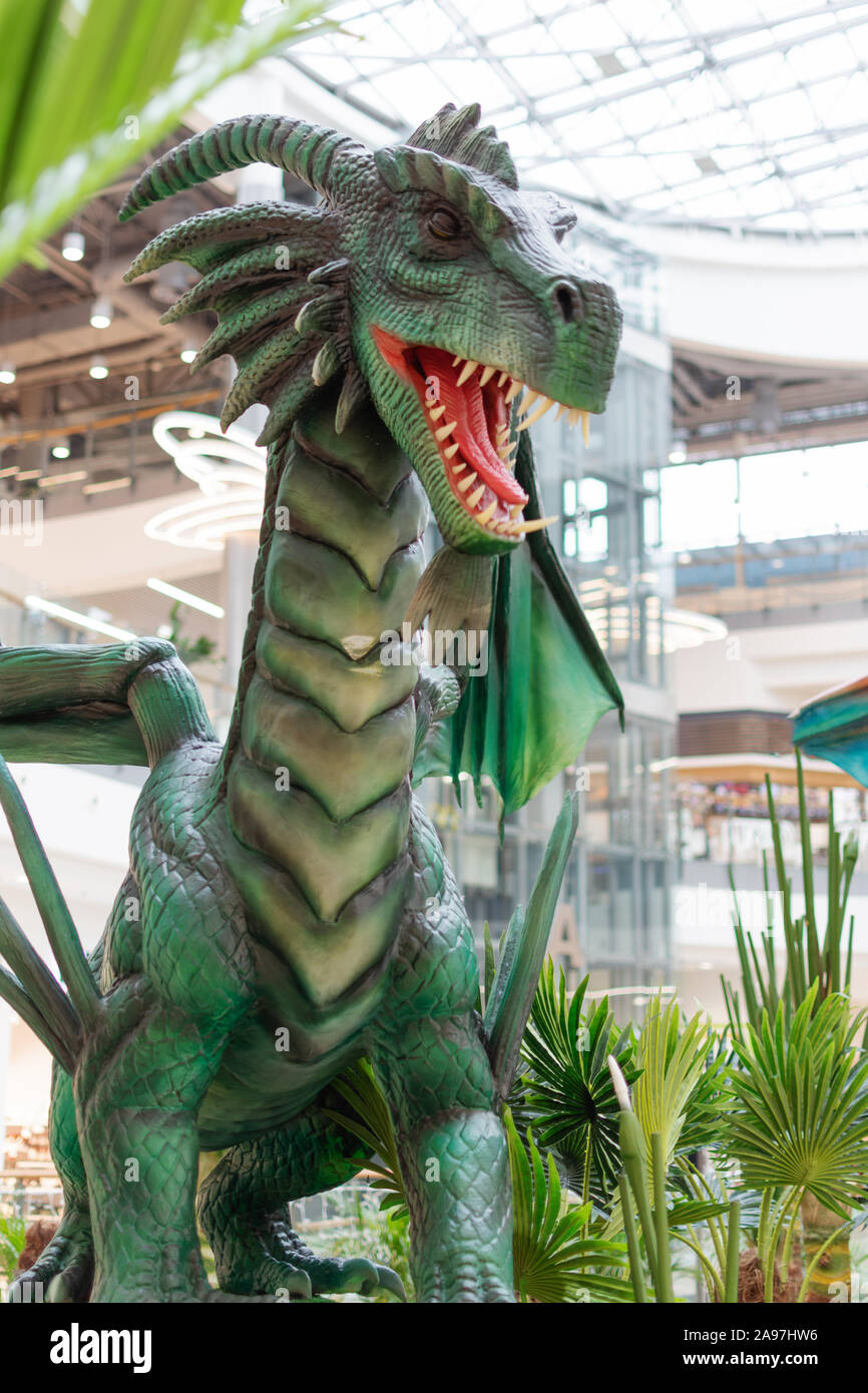 Gliwice/Pologne - le 12 novembre 2019. Modèle artificiel de tyrannosaurus ou T-Rex est affiché dans l'exposition. Banque D'Images