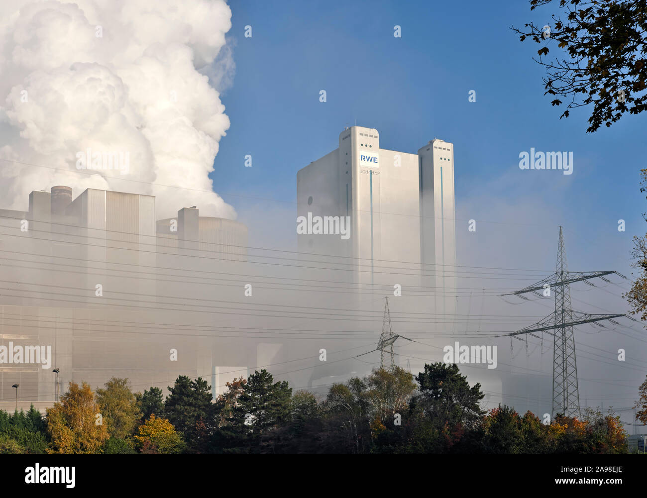 Centrale électrique au lignite de Niederaußem, Bergheim, près de Cologne, Allemagne NRW. Banque D'Images