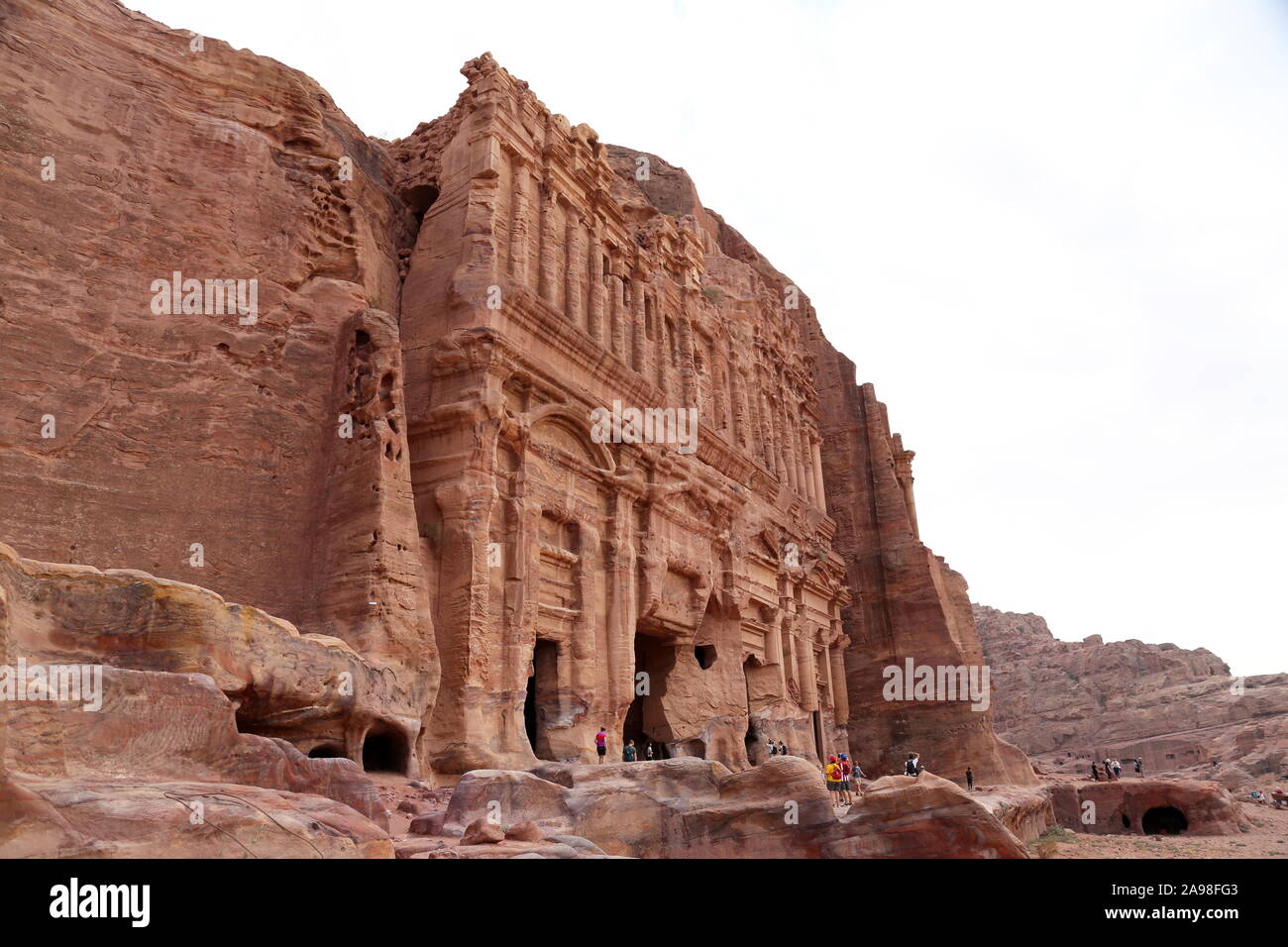 Palace tombe (Qabr Al Qasr), des tombes royales, vue du Trésor Trail, Petra, Wadi Musa, le Gouvernorat de Ma'an, Jordanie, Moyen-Orient Banque D'Images