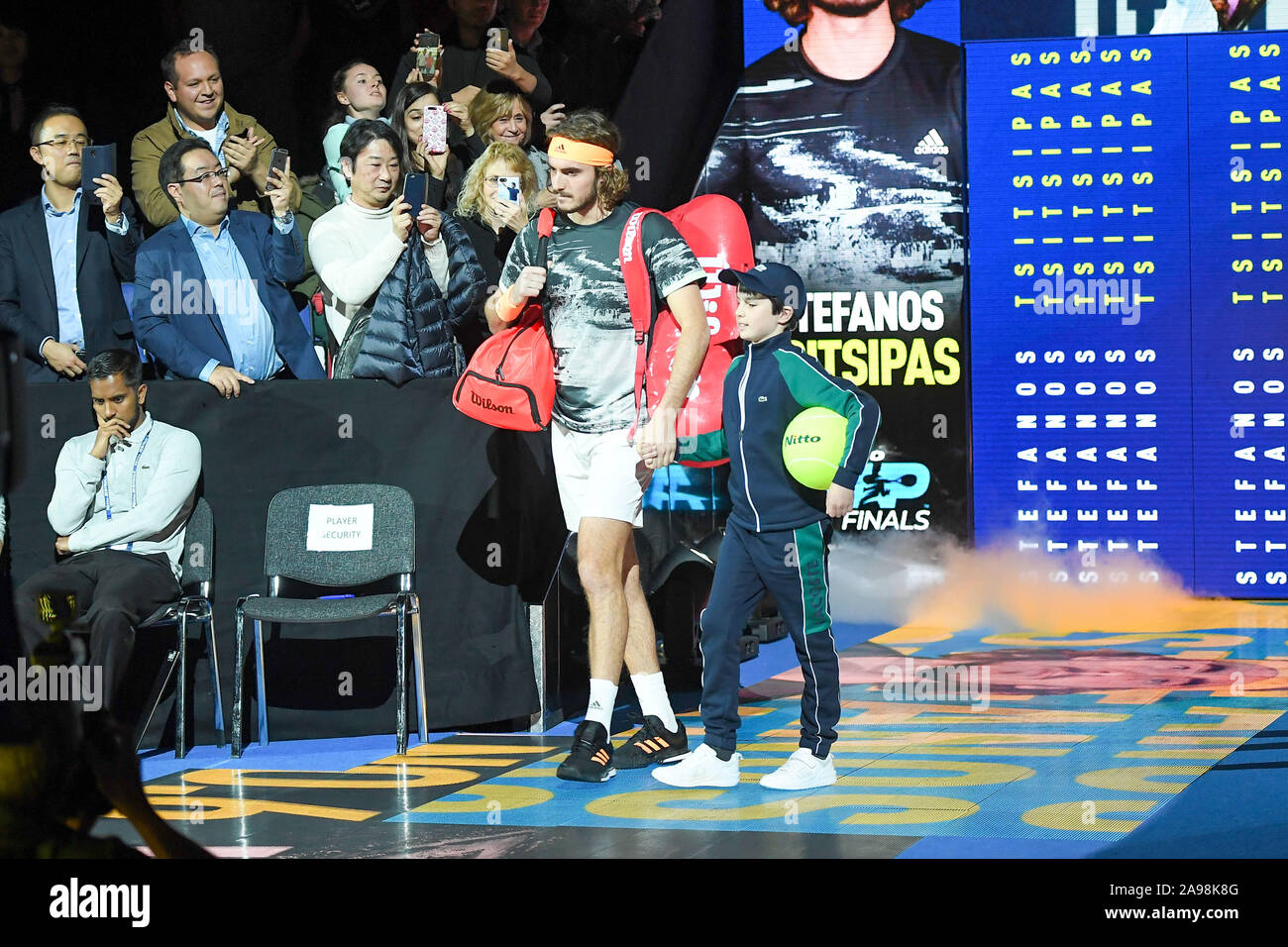 Londres, Royaume-Uni, 13 Nov 2019, stefanos tsitsipas ,le gre, lors de l'ATP Nitto STEFANOS TSITSIPAS Final Vs ALEXANDER ZVEREV - Internationaux de Tennis - Crédit : LPS/Roberto Zanettin/Alamy Live News Banque D'Images