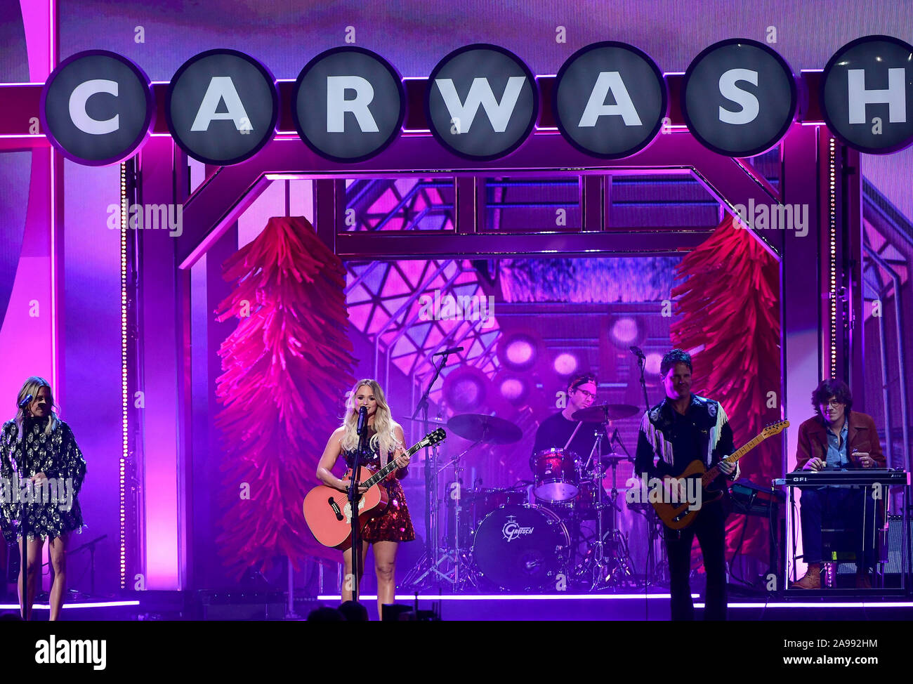 14 novembre 2035, Nashville, TN, USA : 13 novembre 2019 - Nashville, Tennessee - Miranda Lambert. La 51e édition des CMA Awards, la plus grande soirée de musique country, s'est tenue à Bridgestone Arena. Crédit photo : Laura Farr/AdMedia Banque D'Images