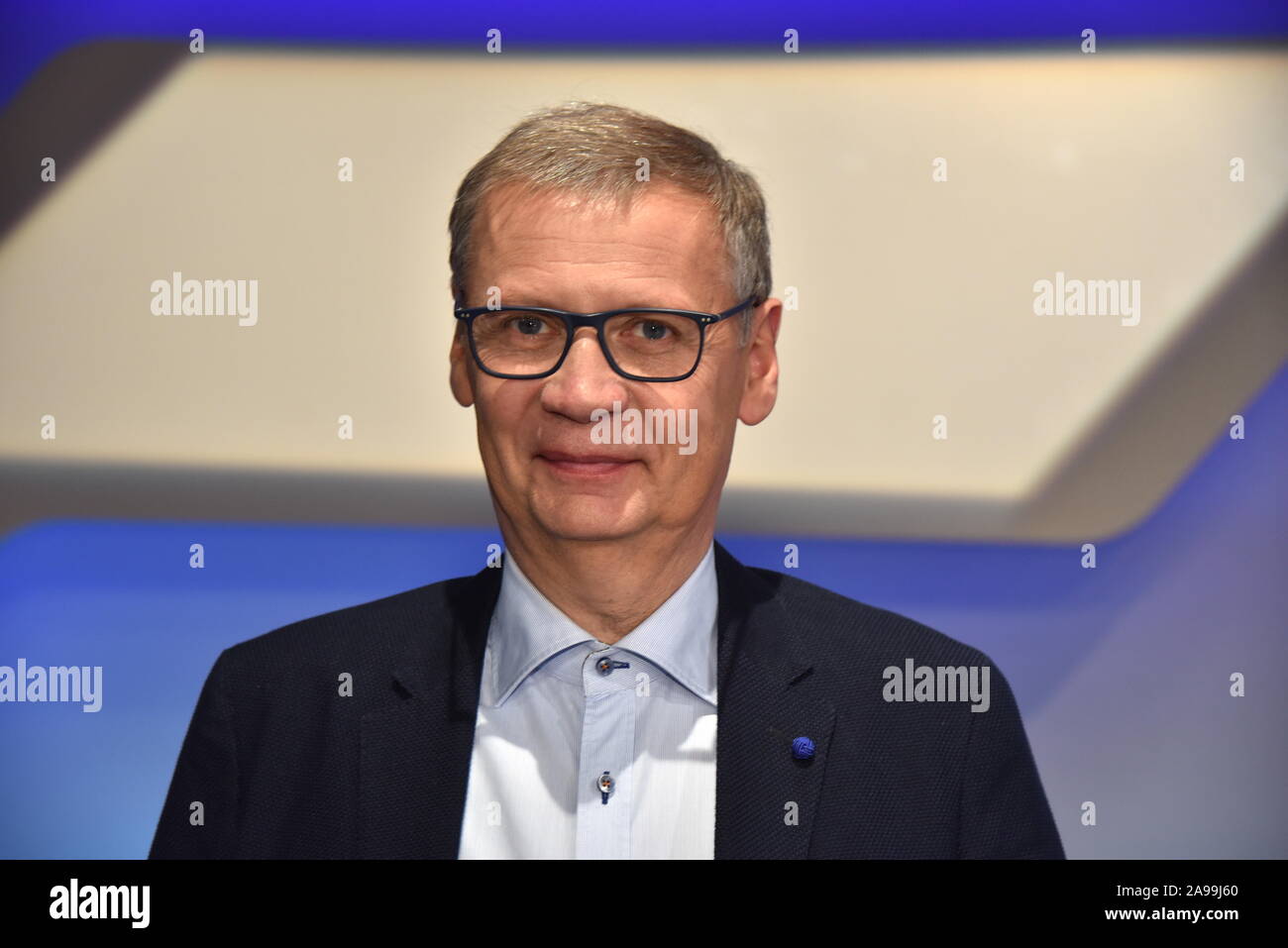 Cologne, Allemagne. 13 Nov, 2019. Le présentateur Günther Jauch est l'invité de l'ARD talk show ' Maischberger . La semaine : Horst Galuschka de crédit '/dpa/Horst Galuschka dpa/Alamy Live News Banque D'Images