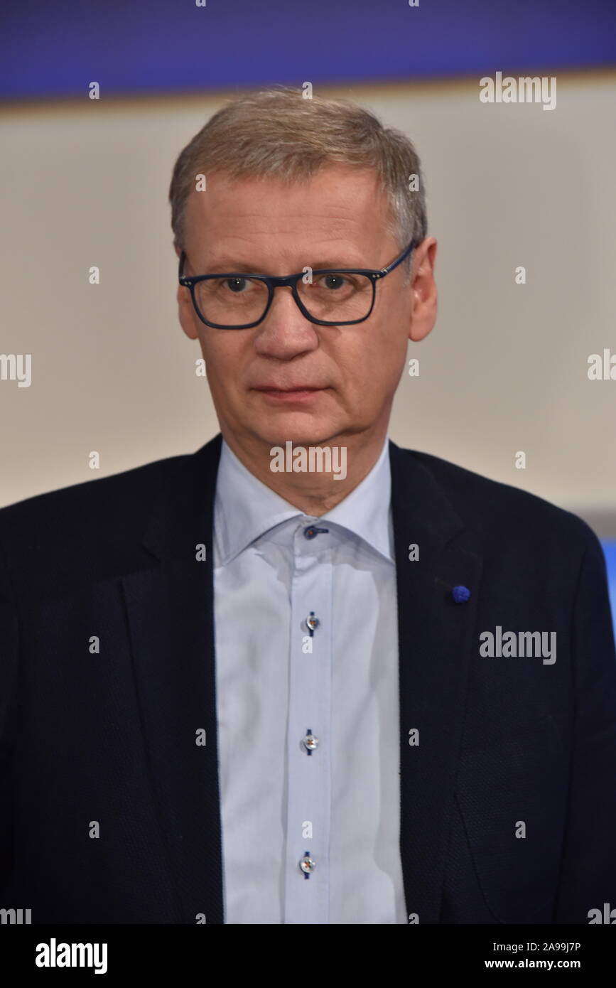 Cologne, Allemagne. 13 Nov, 2019. Le présentateur Günther Jauch est l'invité de l'ARD talk show ' Maischberger . La semaine : Horst Galuschka de crédit '/dpa/Horst Galuschka dpa/Alamy Live News Banque D'Images