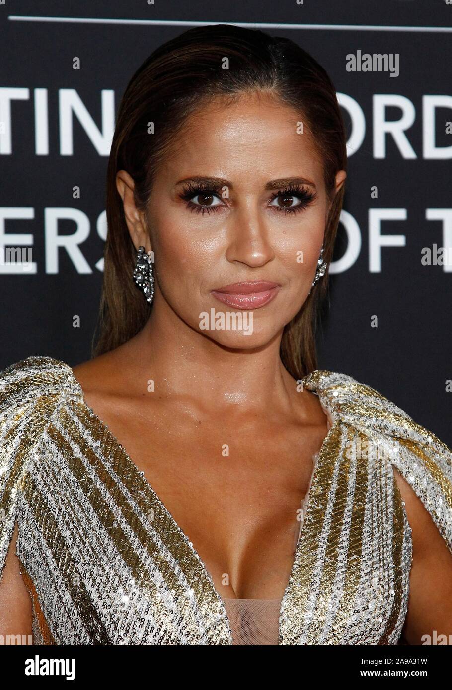 Las Vegas, NV, USA. 13 Nov, 2019. Jackie Guerrido a au niveau des arrivées pour l'Académie de l'enregistrement de la personne de l'année 2019, Gala Conférence MGM Grand Centre Premier Bal, Las Vegas, NV le 13 novembre 2019. Credit : JA/Everett Collection/Alamy Live News Banque D'Images