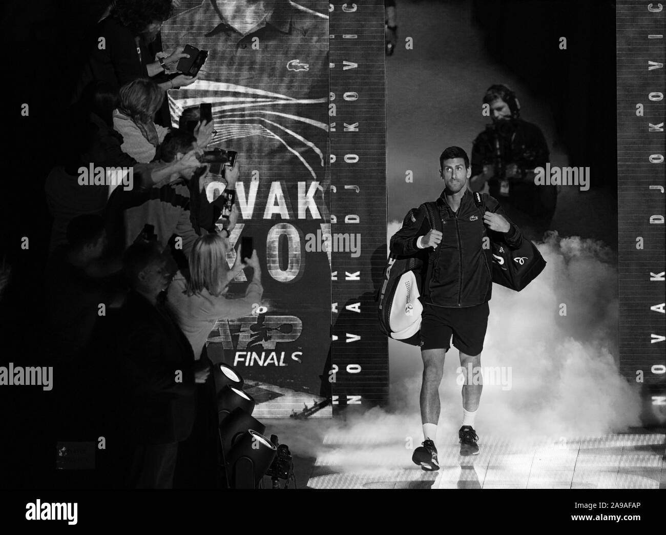 Novak Djokovic, le troisième jour de l'ATP Nitto finale au O2 Arena, Londres. Banque D'Images