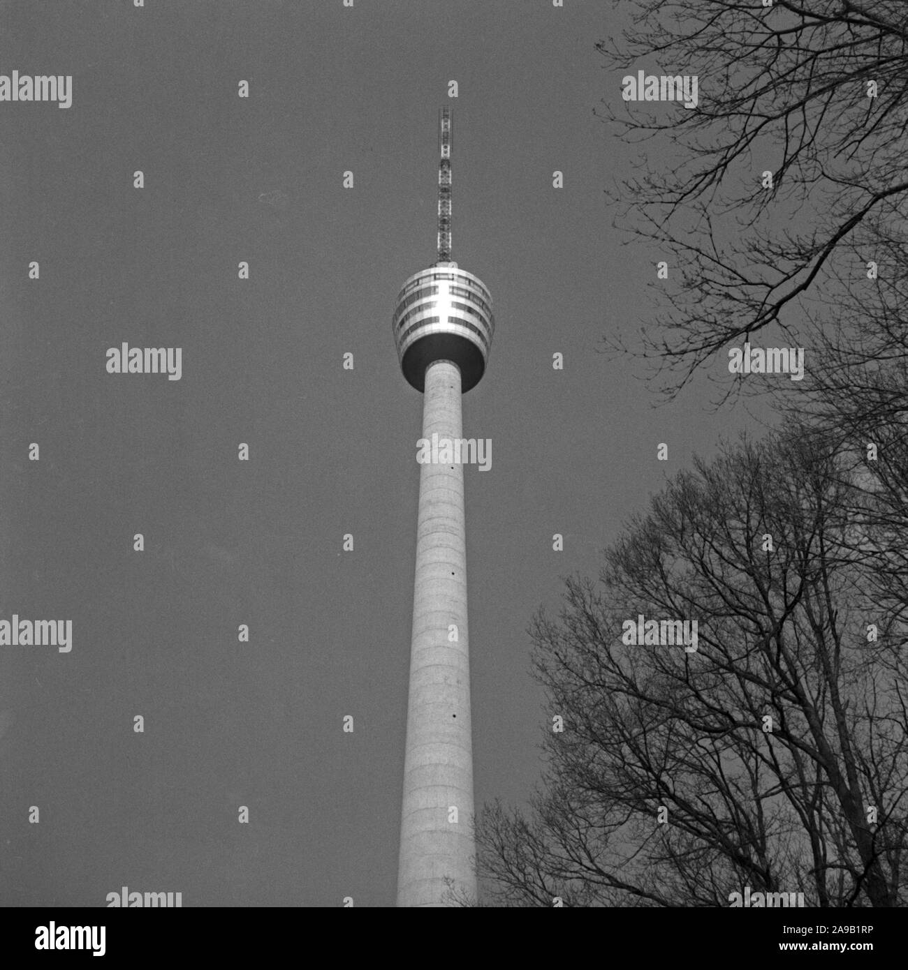 Tour de télévision de Stuttgart, Allemagne 1950. Banque D'Images