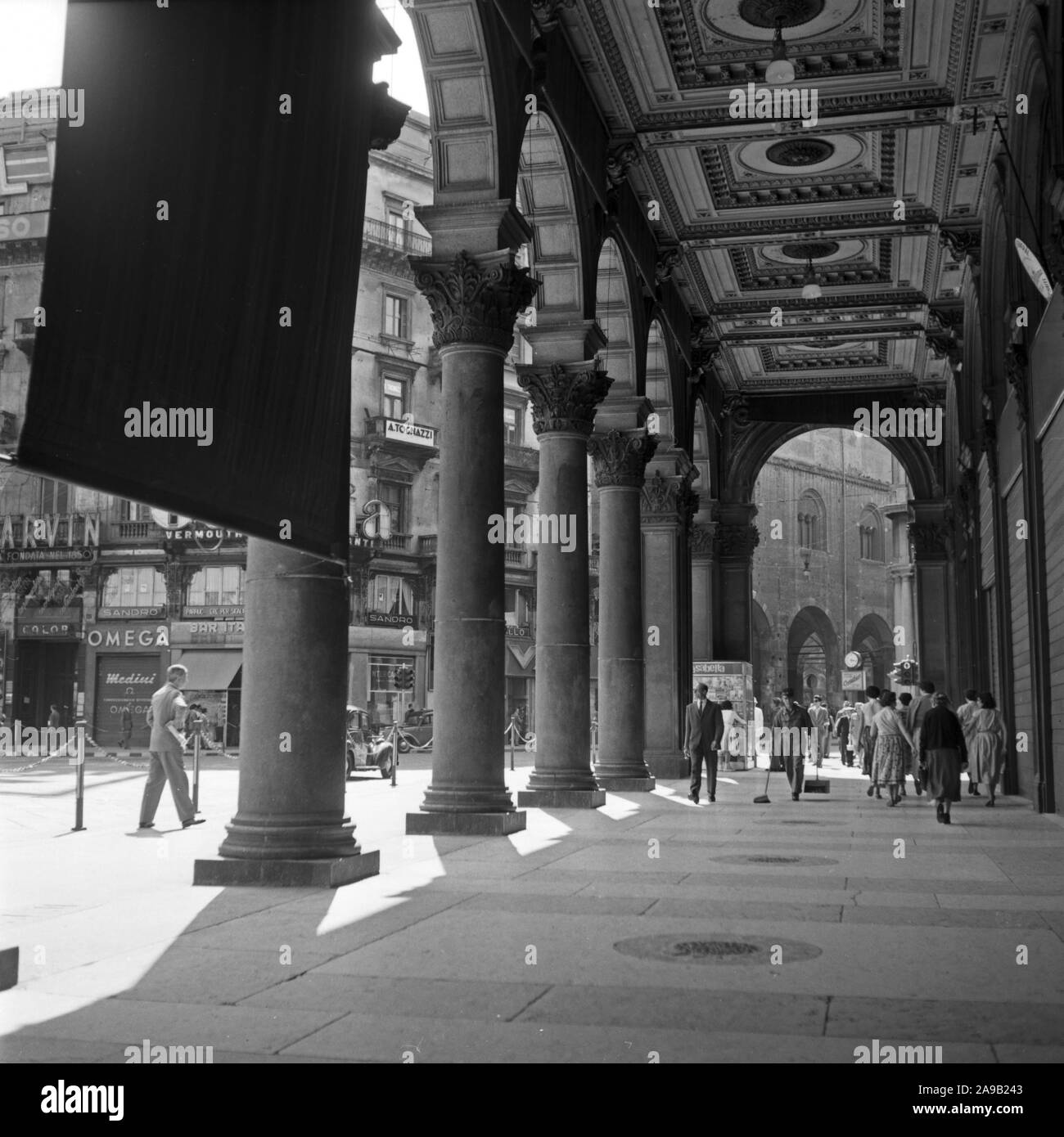 Shopping Mall à Mailan, Italie 1950. Banque D'Images