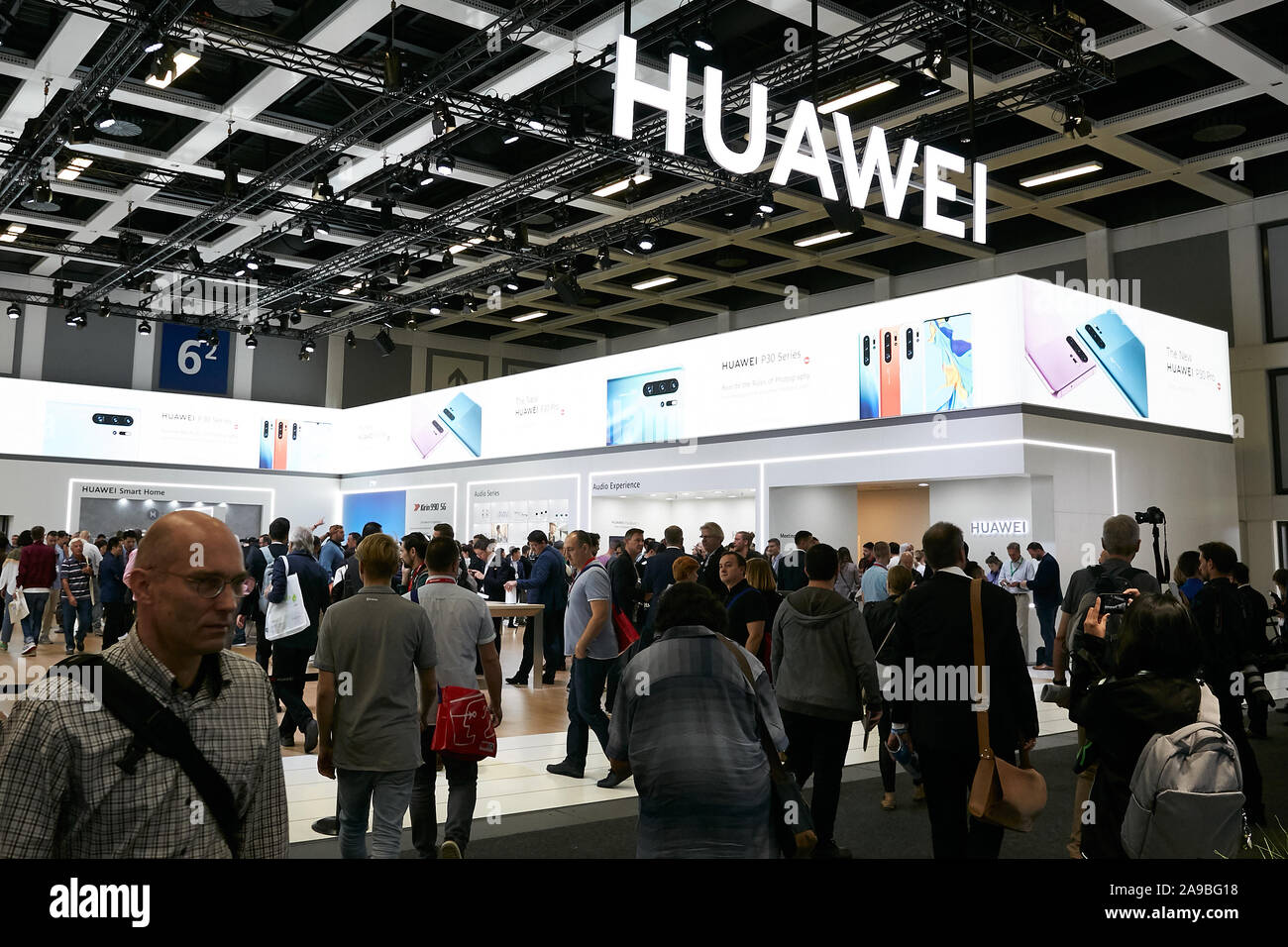 06.09.2019, Berlin, Berlin, Allemagne - La HUAWEI stand à l'IFA. La société chinoise présentera ses innovations dans le domaine de la téléphonie mobile Banque D'Images