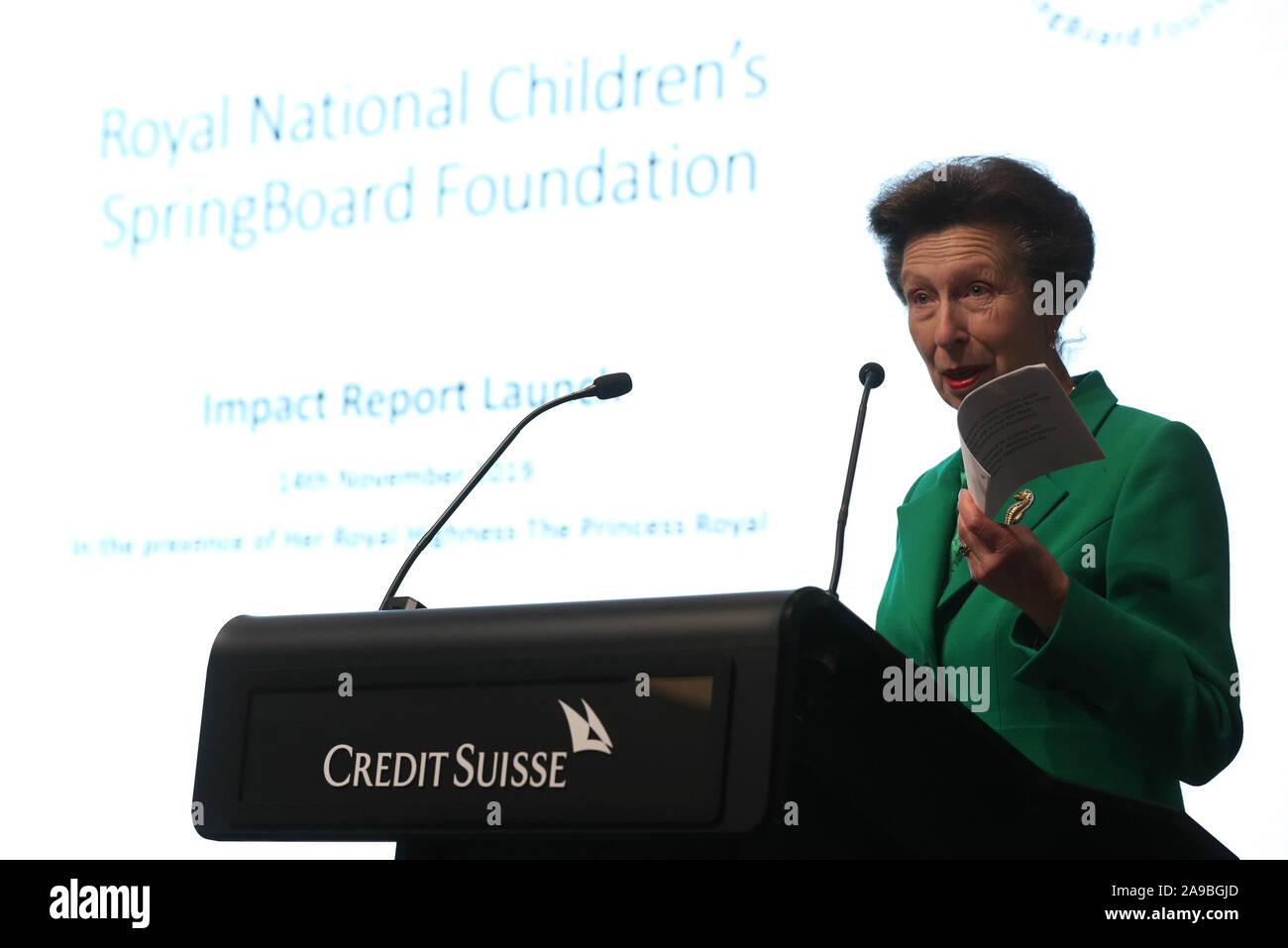 La princesse Royale assiste à la Royal National Children's Foundation 1 Tremplin réception à Cabot Square à Londres pour lancer son premier rapport d'impact. Banque D'Images