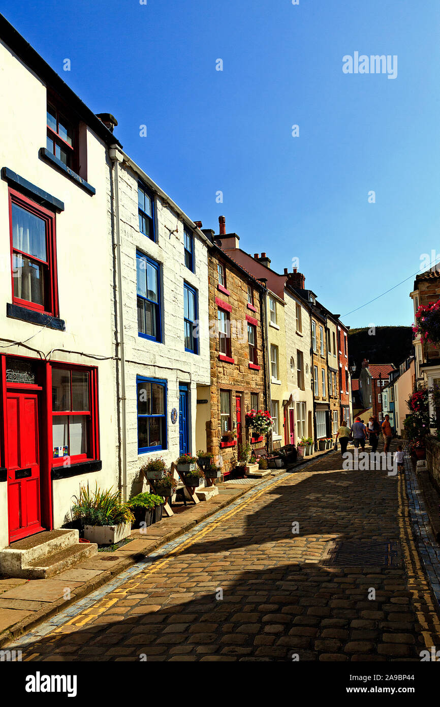 Rue Pavée Staithes sur la côte du Yorkshire du Nord Banque D'Images