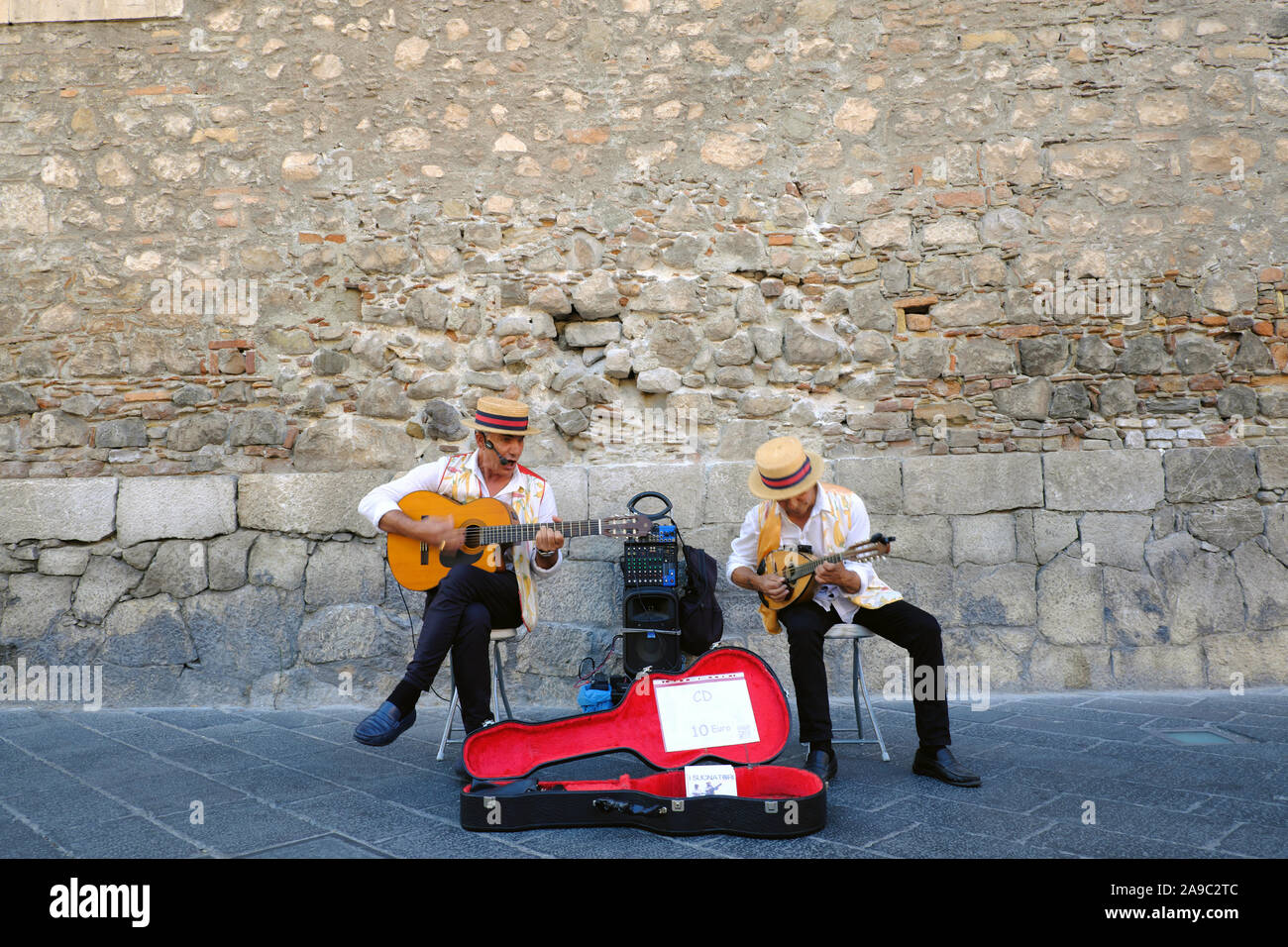 Des musiciens à la Piazza, Taormina, Sicile. Photographié sur 9/1/2019. Banque D'Images