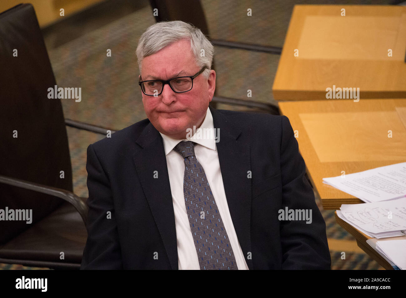 Edinburgh, Royaume-Uni. 14 novembre 2019. Sur la photo : Fergus Ewing pour le MSP Parti national écossais (SNP). Débat de l'après-midi : Répercussions de l'imposition de droits de douane américains sur les produits écossais. Crédit : Colin Fisher/Alamy Live News Banque D'Images