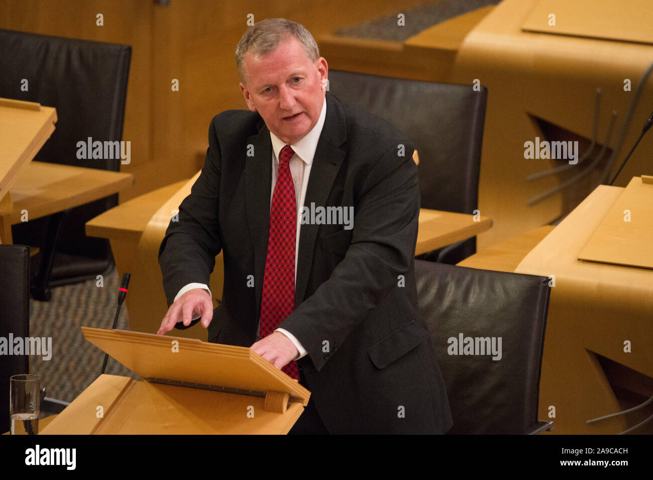 Edinburgh, Royaume-Uni. 14 novembre 2019. Photo : Alex Rowley MSP - Parti travailliste écossais. Débat de l'après-midi : Répercussions de l'imposition de droits de douane américains sur les produits écossais. Crédit : Colin Fisher/Alamy Live News Banque D'Images