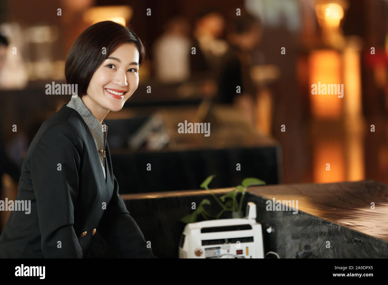 Le directeur de l'hôtel close Banque D'Images