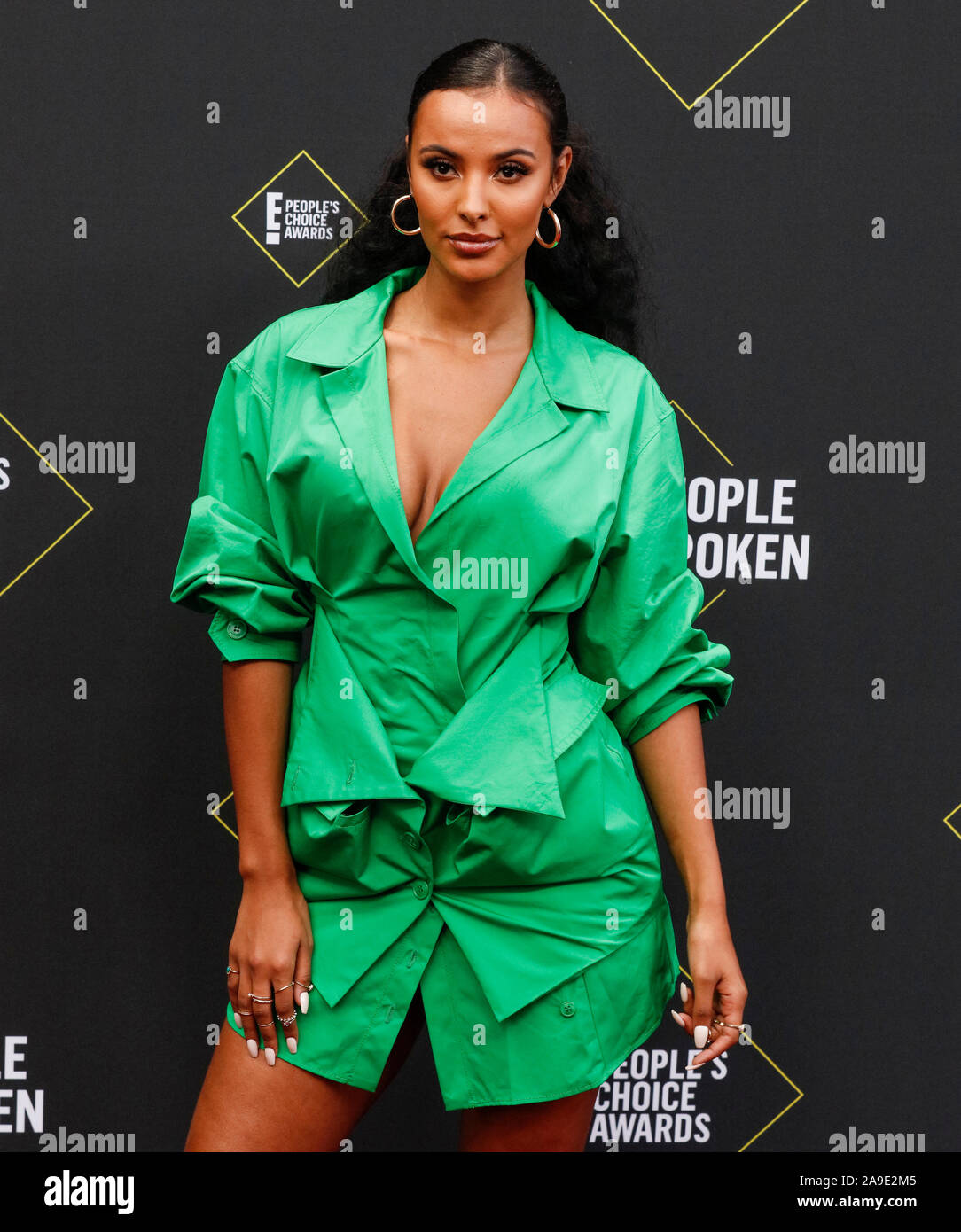 Santa Monica, CA, USA - 10 Nov 2019 : Maya Jama assiste à la 45e People's Choice Awards au Barker Hanger Banque D'Images