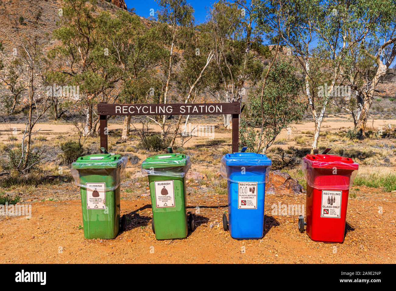 7 Oct 19. Alice Springs, Australie. Station de recyclage à Simpson's Gap dans le Territoire du Nord. Banque D'Images