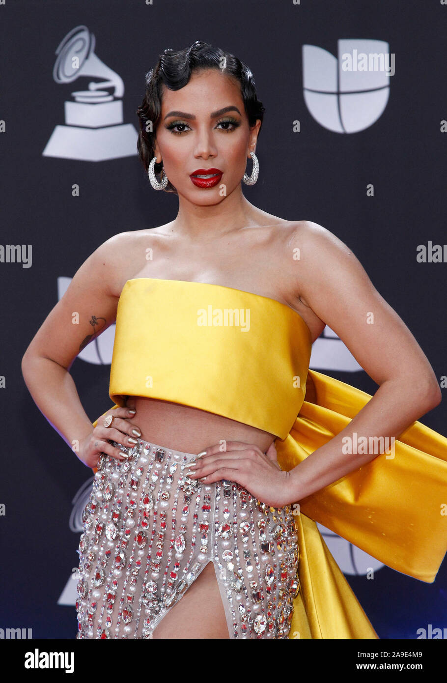 Las Vegas, États-Unis. 14Th Nov, 2019. Singer Anitta arrive pour la 20e édition du Latin Grammy Awards au MGM Garden Arena de Las Vegas, Nevada le Jeudi, Novembre 14, 2019. Photo de James Atoa/UPI UPI : Crédit/Alamy Live News Banque D'Images